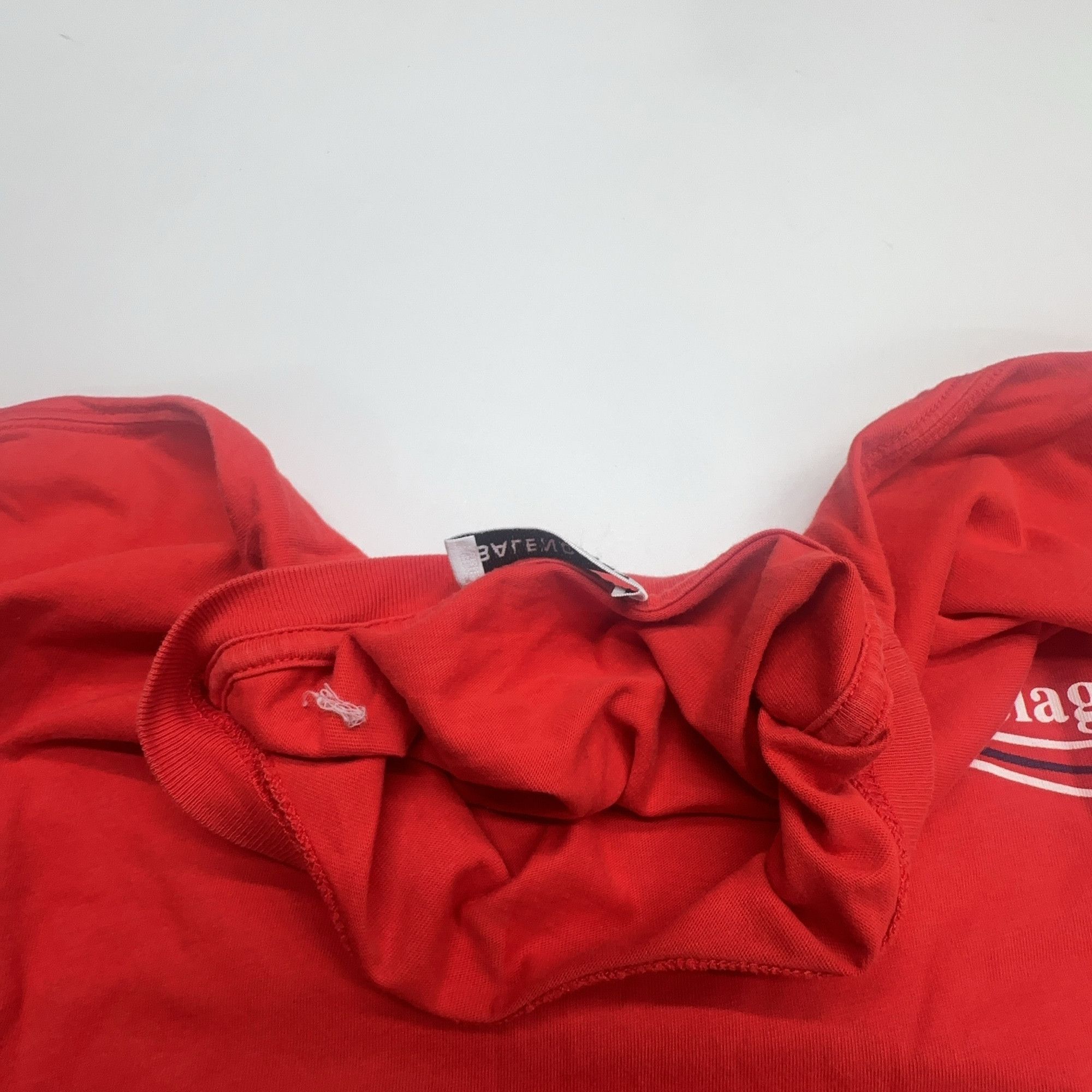 Balenciaga Balenciaga Wave Logo T-Shirt Red Size XS Size US XS / EU 42 / 0 - 6 Thumbnail