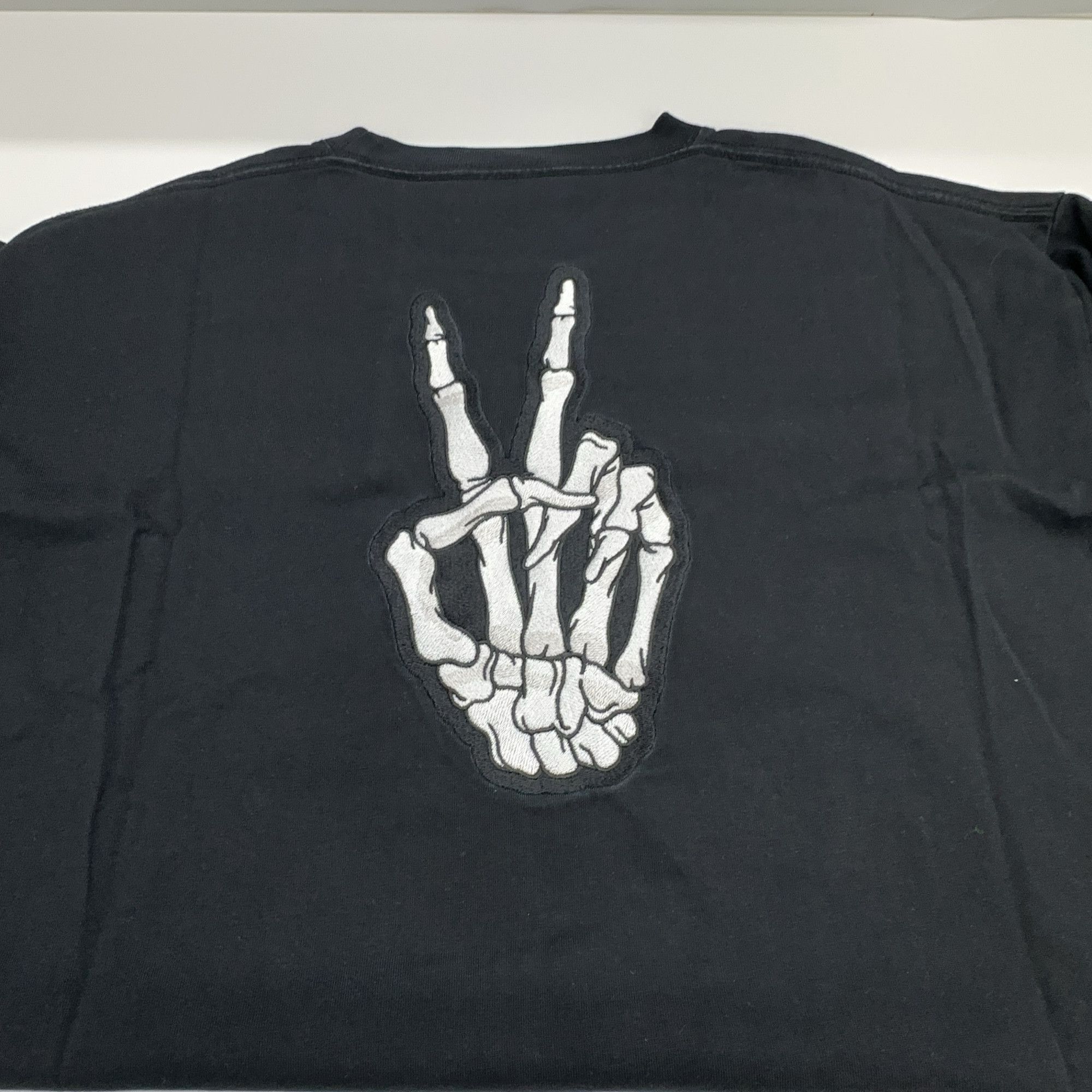 Balenciaga Balenciaga Melting Smiley Long Sleeve T-Shirt Size S Size US S / EU 44-46 / 1 - 10 Thumbnail