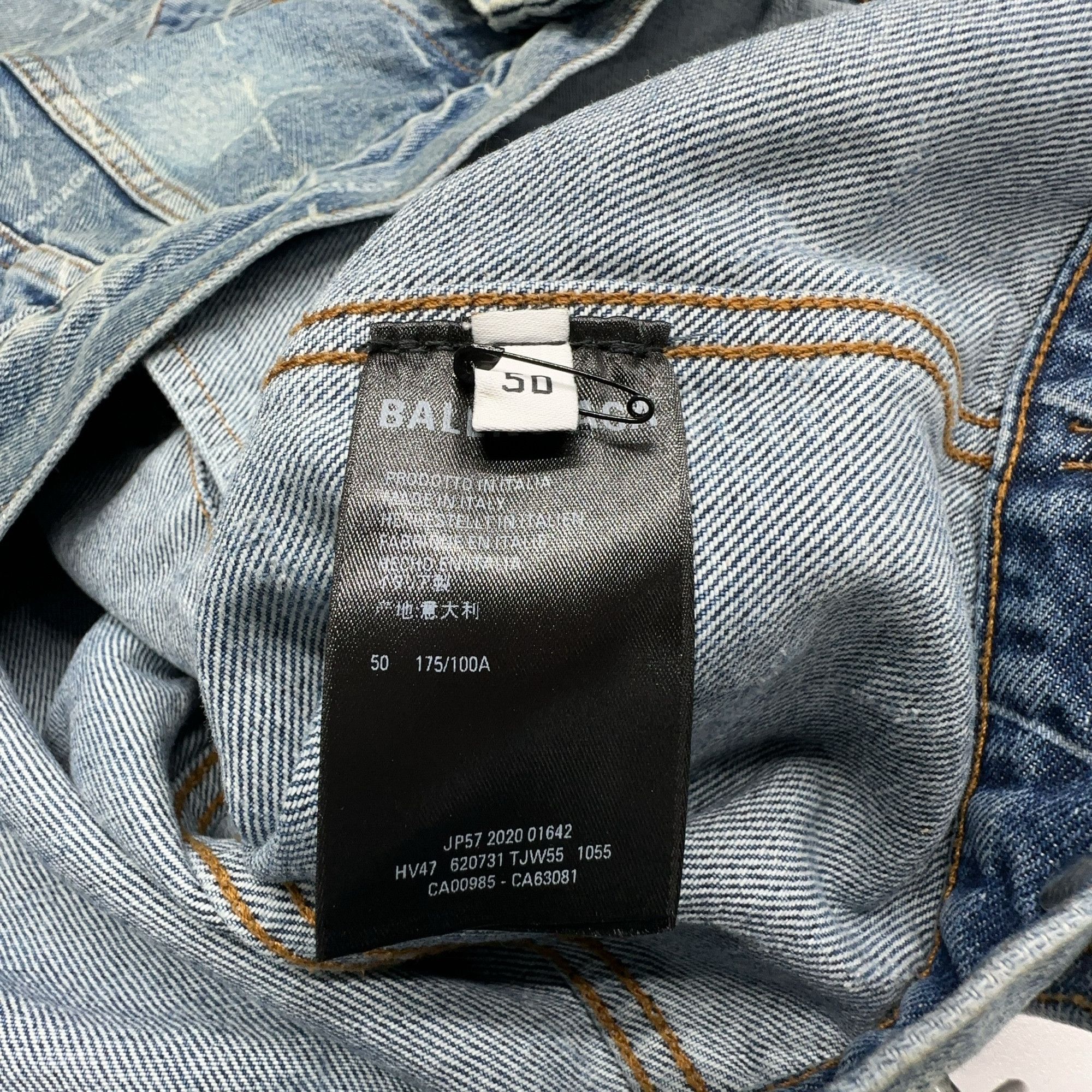 Balenciaga Balenciaga All-over Logo Denim Jacket Size 50 Size US M / EU 48-50 / 2 - 3 Thumbnail