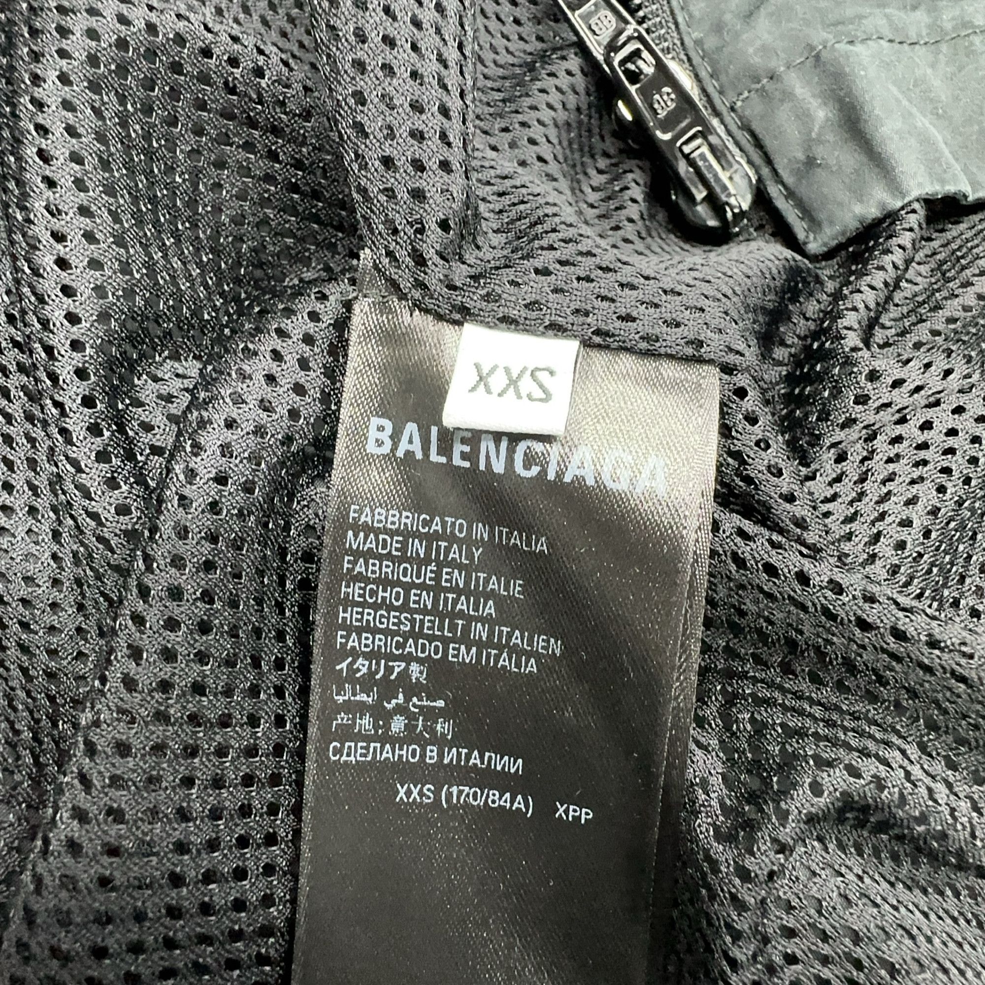 Balenciaga Balenciaga Logo Zip Jacket Size XXS Size US XXS / EU 40 - 4 Thumbnail