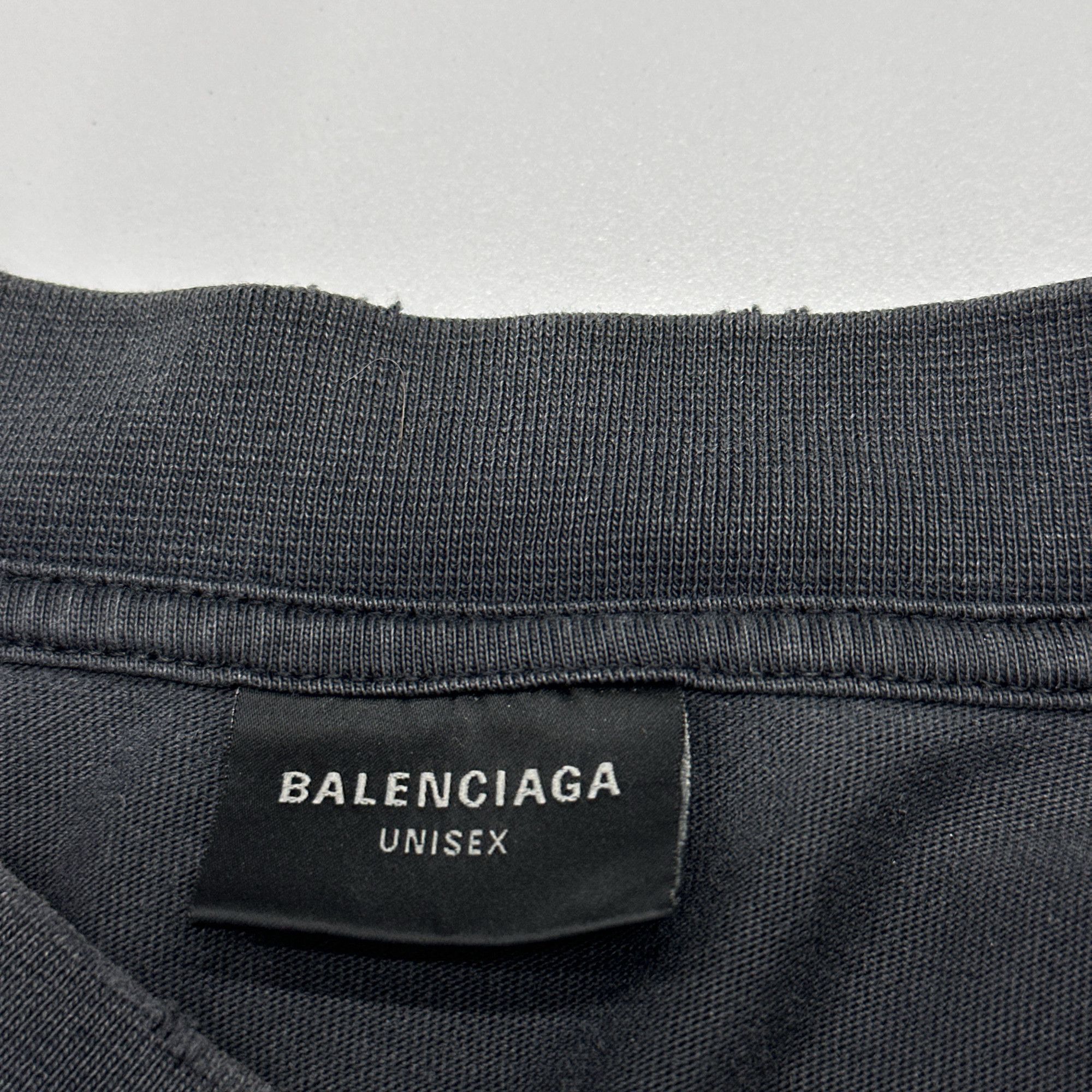 Balenciaga Balenciaga Tape Logo T-Shirt Size XS Size US XS / EU 42 / 0 - 5 Thumbnail