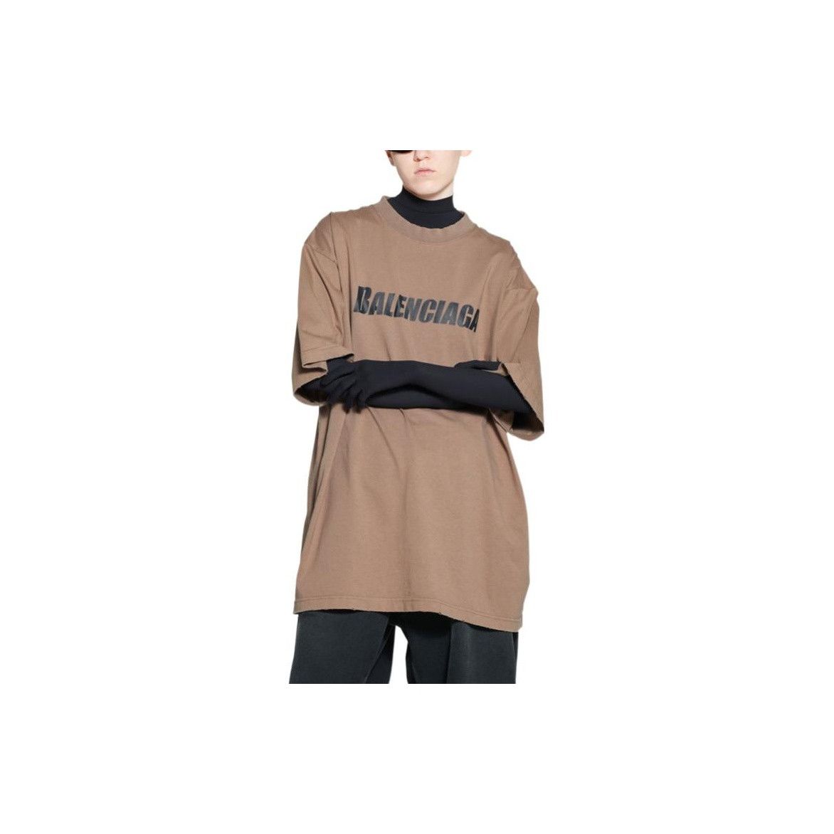 Balenciaga Balenciaga Distressed Logo T-Shirt Size S Size US S / EU 44-46 / 1 - 14 Thumbnail
