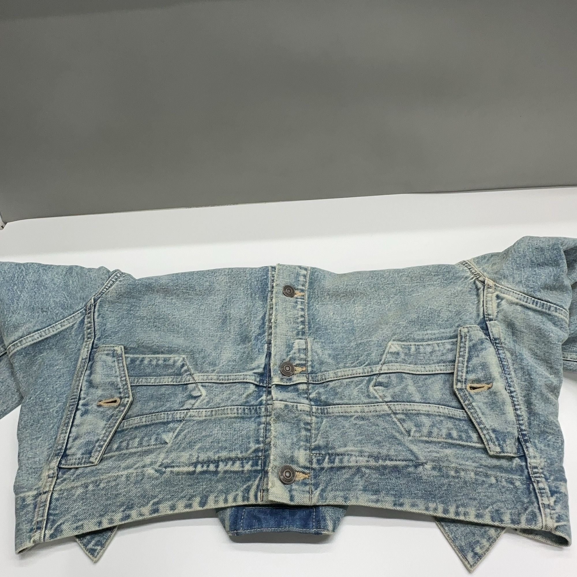 Balenciaga Balenciaga Washed Denim Jacket Size 36 Size XS / US 0-2 / IT 36-38 - 8 Thumbnail