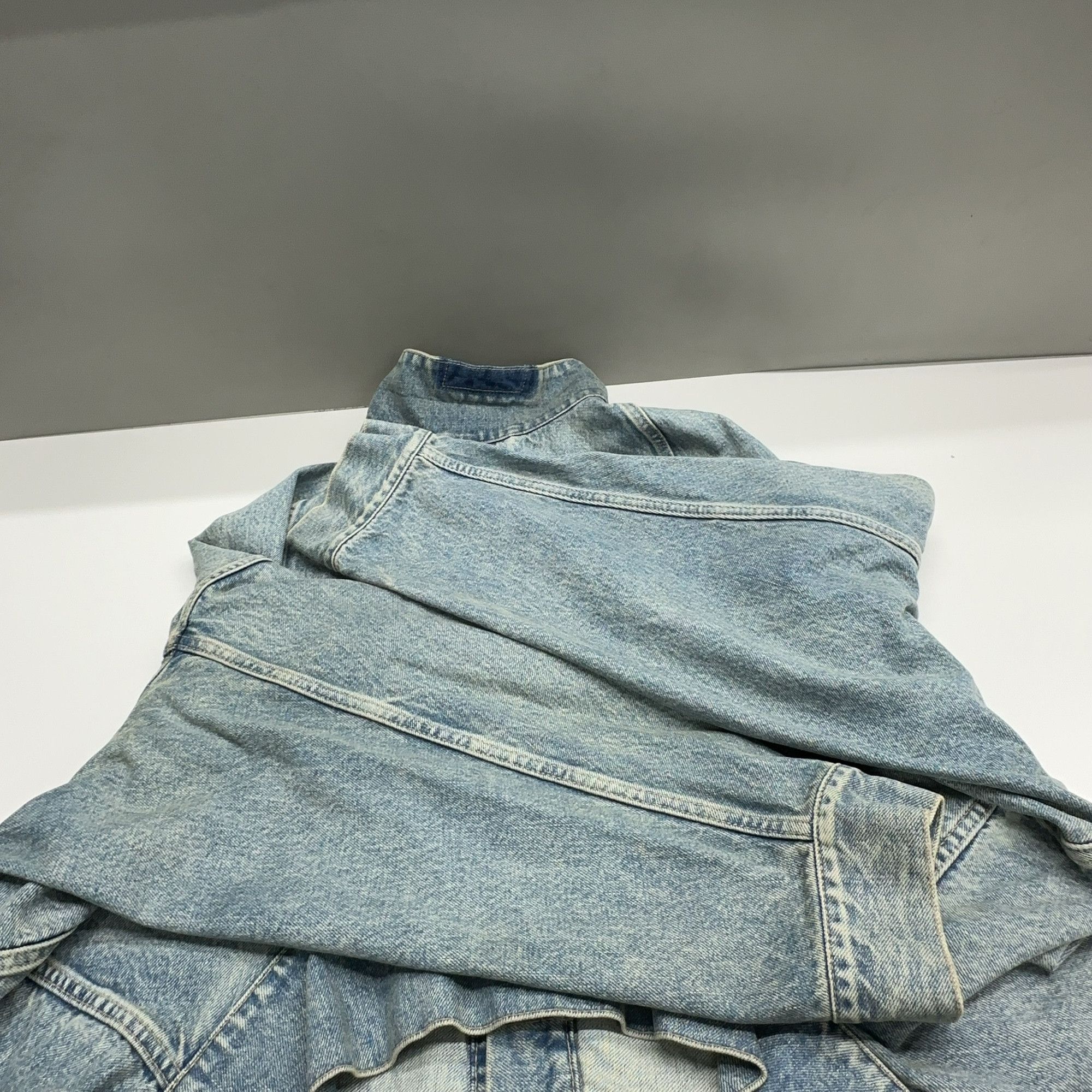 Balenciaga Balenciaga Washed Denim Jacket Size 36 Size XS / US 0-2 / IT 36-38 - 12 Thumbnail