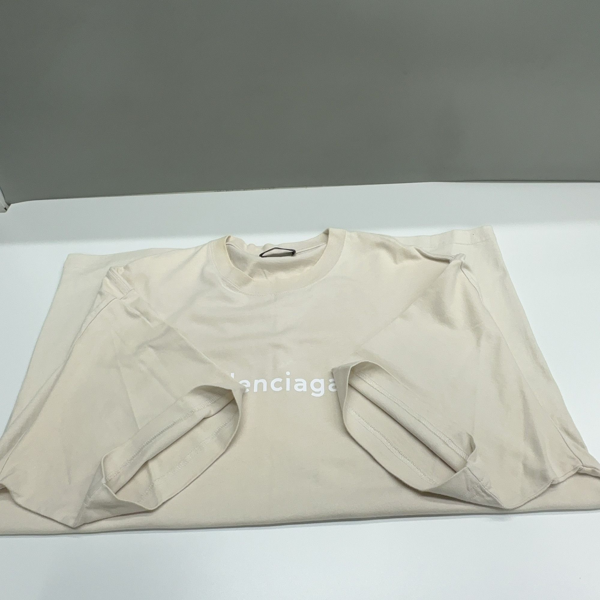 Balenciaga Balenciaga Logo T-Shirt Size XL Size US XL / EU 56 / 4 - 10 Thumbnail