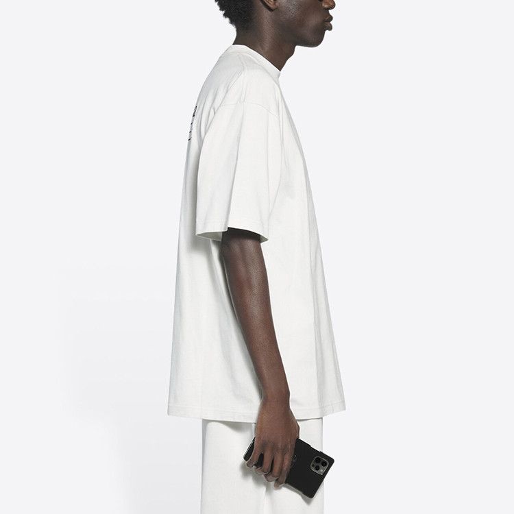 Balenciaga Balenciaga Political Campaign Logo T-Shirt Size M Size US M / EU 48-50 / 2 - 16 Thumbnail