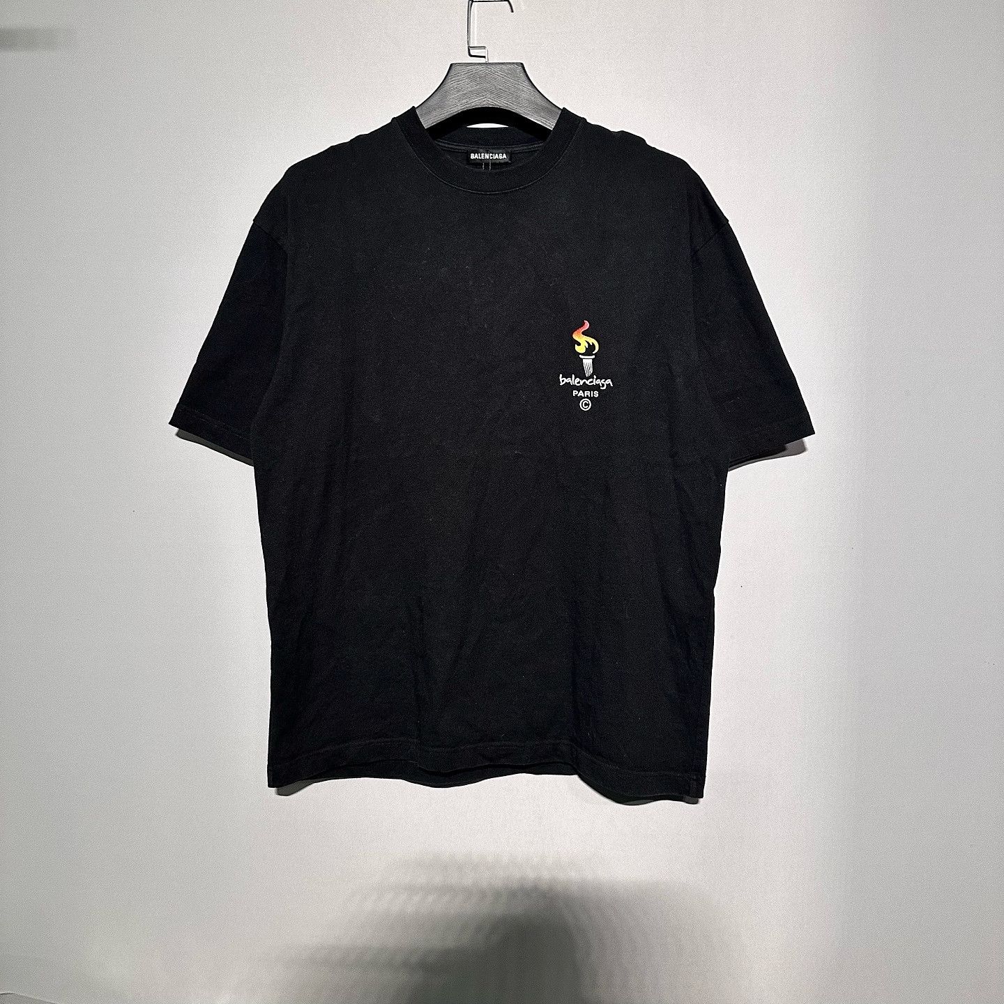Balenciaga Balenciaga Torch Logo T-Shirt Size S Size US S / EU 44-46 / 1 - 6 Thumbnail