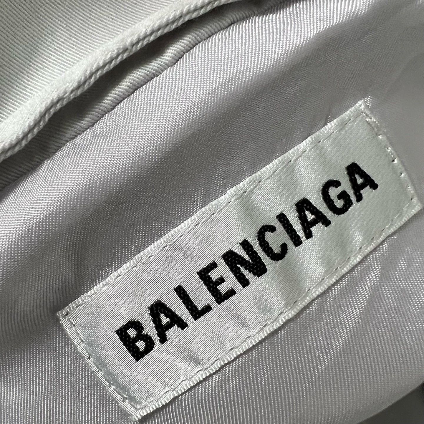 Balenciaga Balenciaga Logo Zip Up Jacket Size S Size US S / EU 44-46 / 1 - 3 Thumbnail