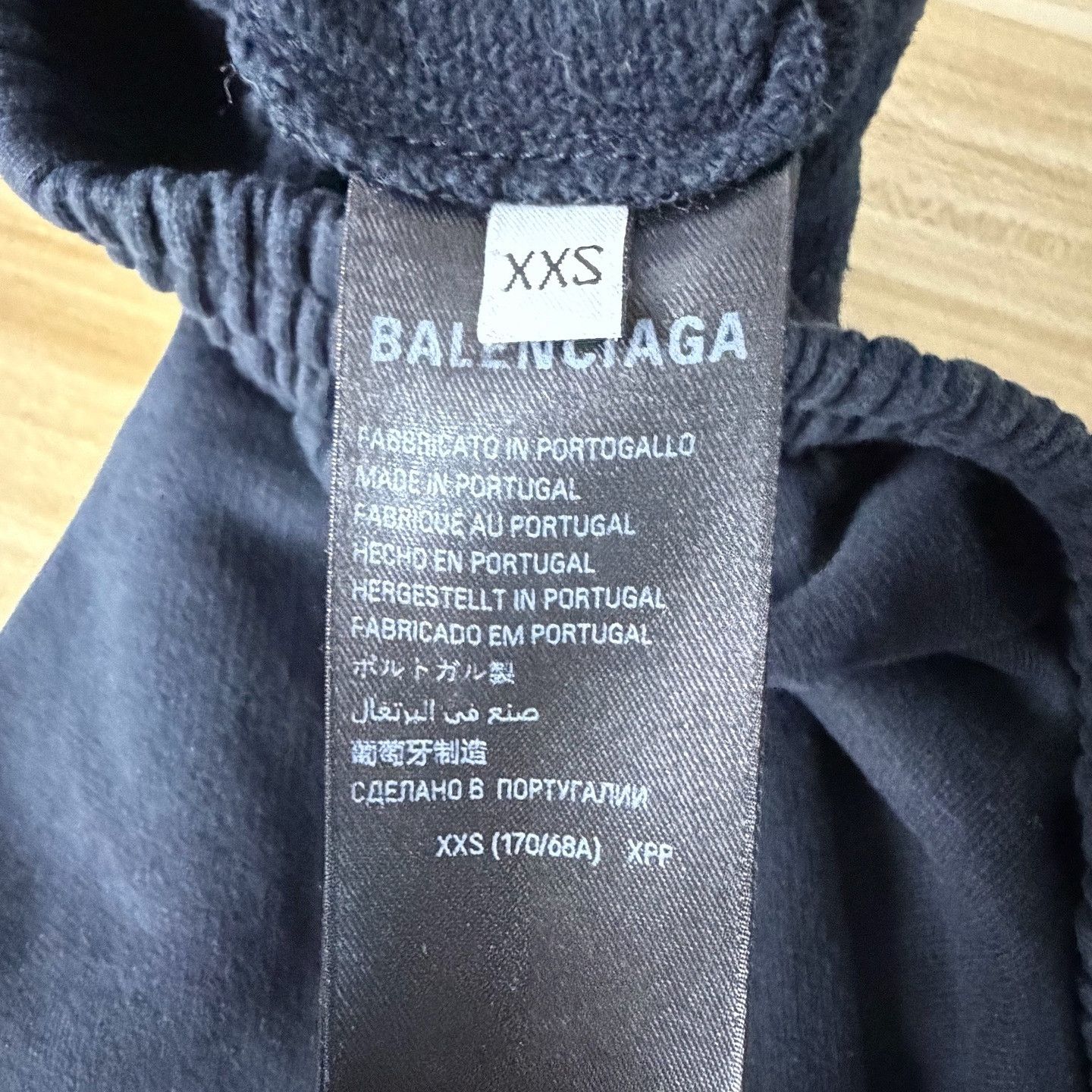 Balenciaga Balenciaga Logo Patch Cotton Shorts Size XXS Size US 32 / EU 48 - 4 Thumbnail