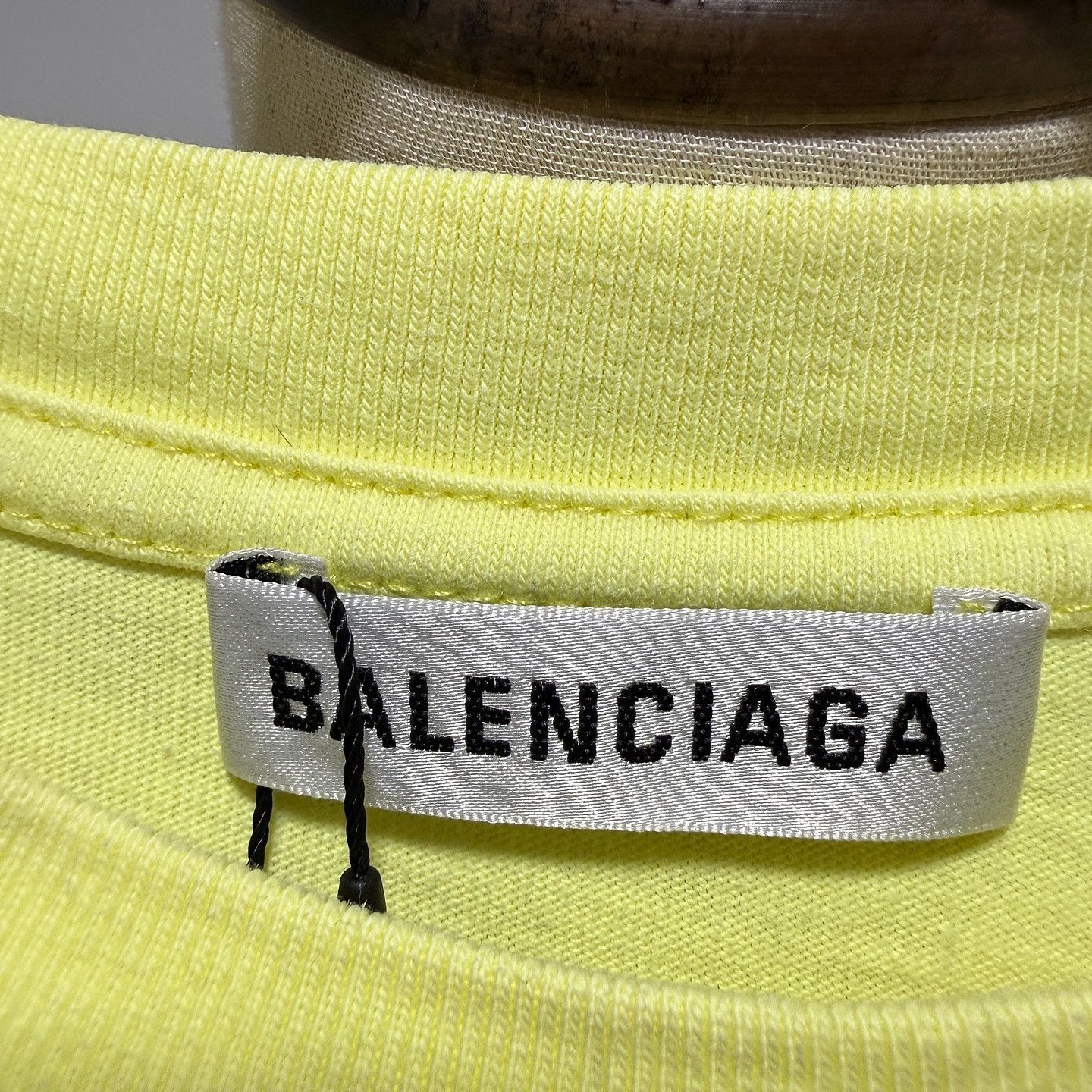 Balenciaga Balenciaga CREW Logo Print T-Shirt Size XS Size US XS / EU 42 / 0 - 3 Thumbnail
