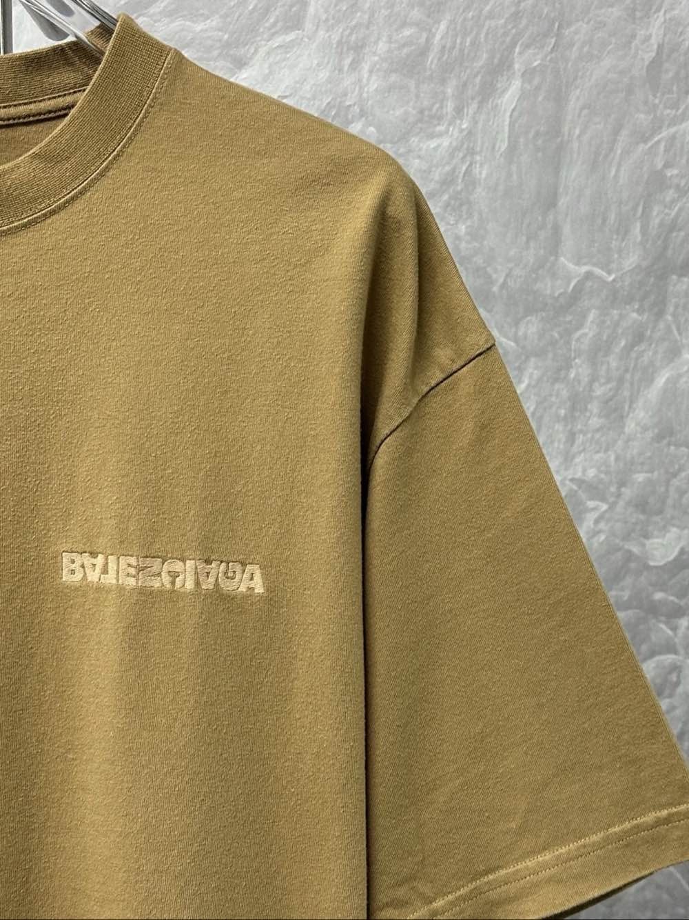 Balenciaga Balenciaga Logo Print T-Shirt Size M Size US M / EU 48-50 / 2 - 6 Thumbnail