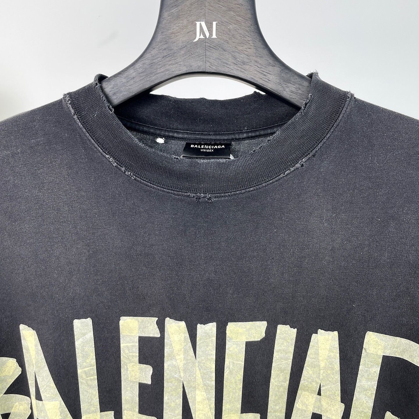 Balenciaga Balenciaga Tape Logo T-Shirt Size S Size US S / EU 44-46 / 1 - 3 Thumbnail