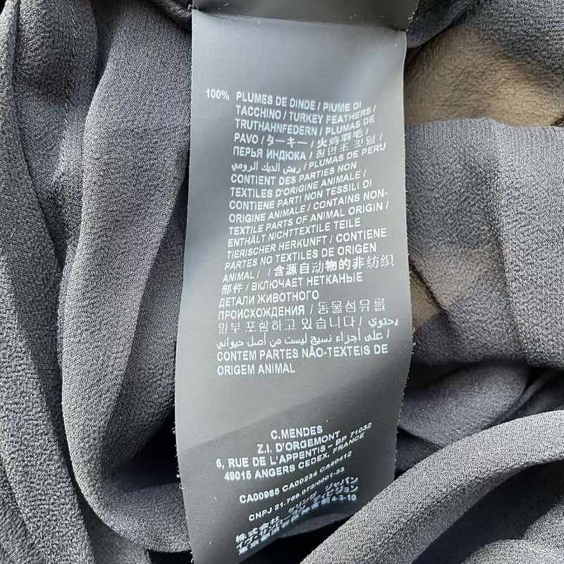 Saint Laurent Paris Saint Laurent Ostrich Feather Silk Cape Size F40 Size M / US 6-8 / IT 42-44 - 8 Thumbnail