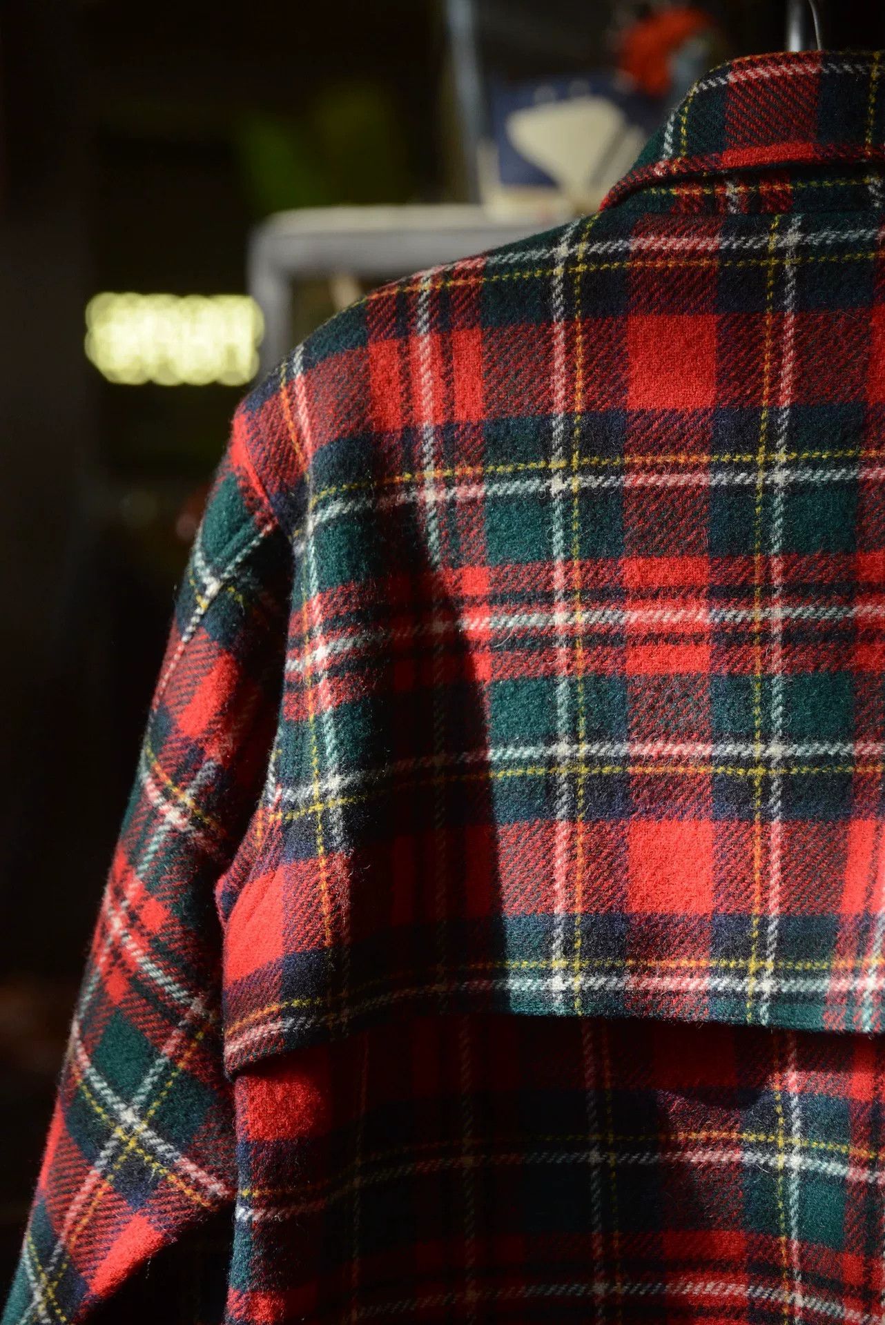 Johnson Woolen Mills Johnson Woolen Mills 80s-90s Plaid Jacket Size US M / EU 48-50 / 2 - 7 Thumbnail