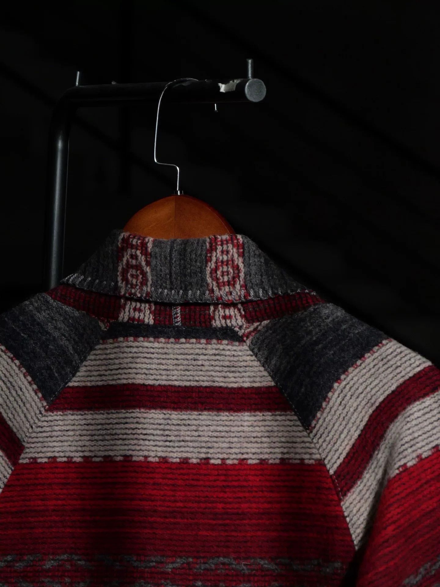 Johnson Woolen Mills Johnson Woolen Mills Totem Knit Cardigan Size US M / EU 48-50 / 2 - 7 Thumbnail