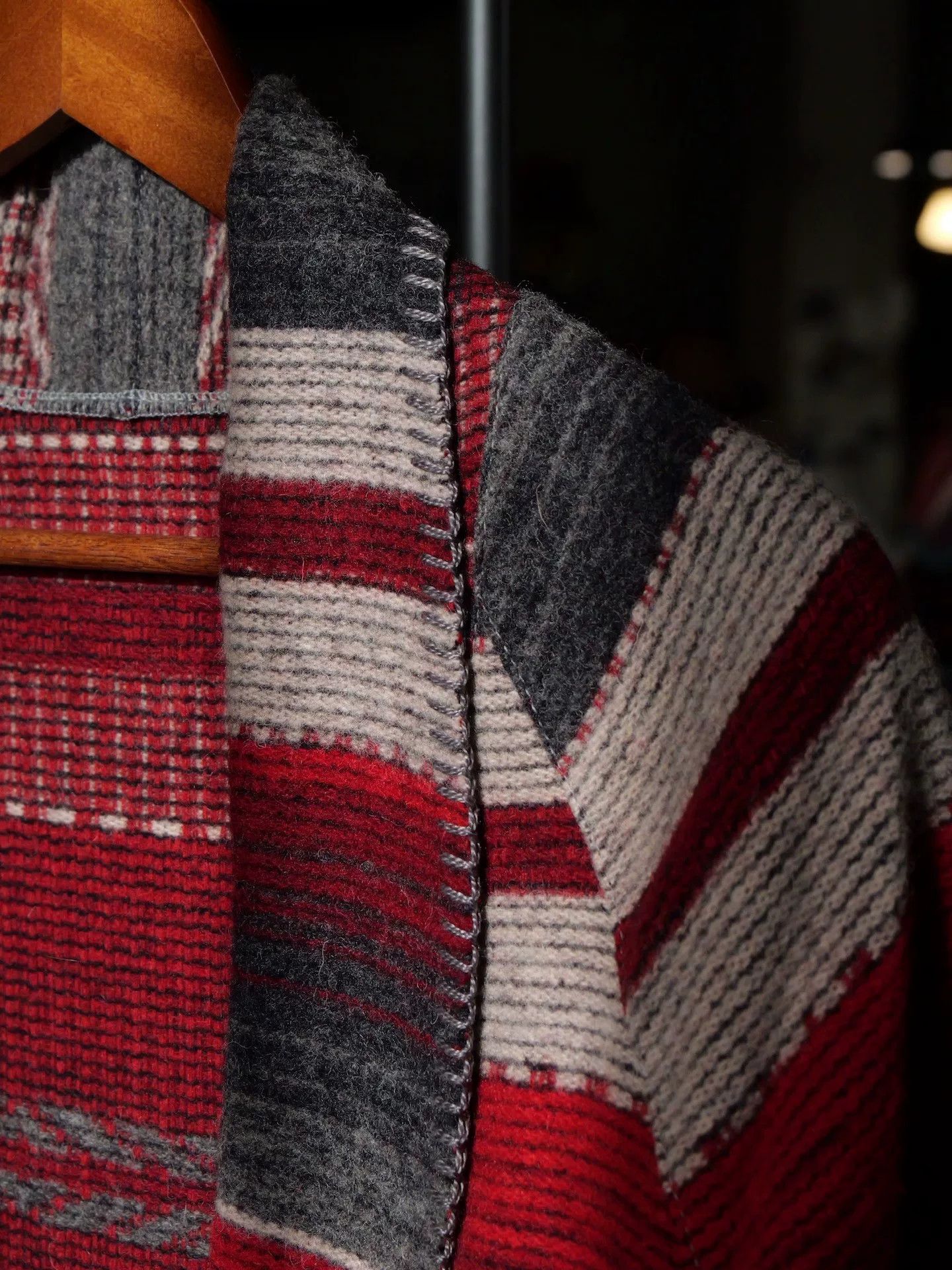 Johnson Woolen Mills Johnson Woolen Mills Totem Knit Cardigan Size US M / EU 48-50 / 2 - 3 Thumbnail