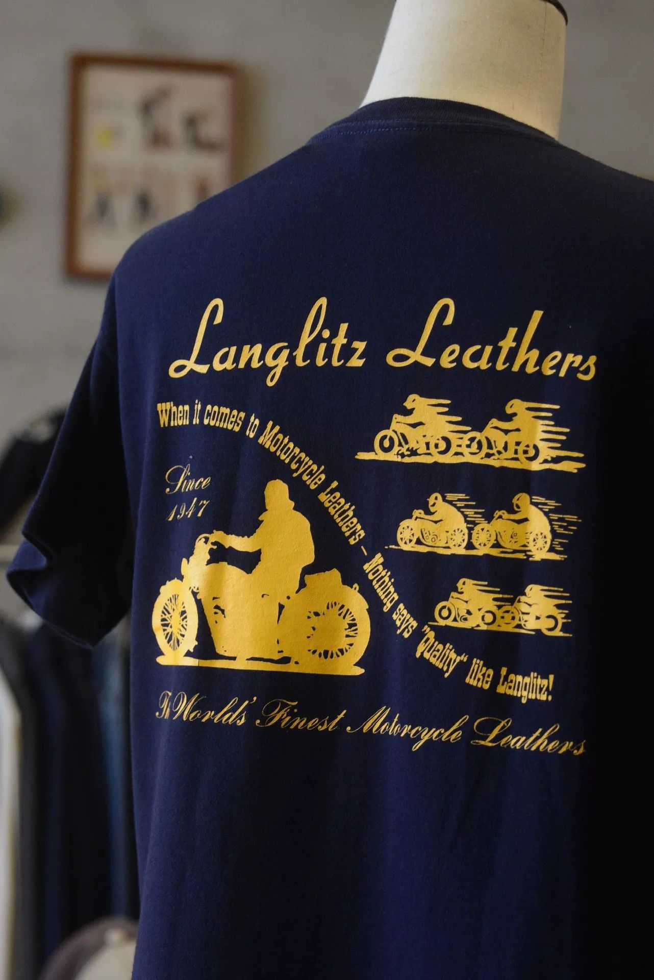 Vintage Langlitz Motorcycle Theme T-shirt Size US L / EU 52-54 / 3 - 4 Thumbnail