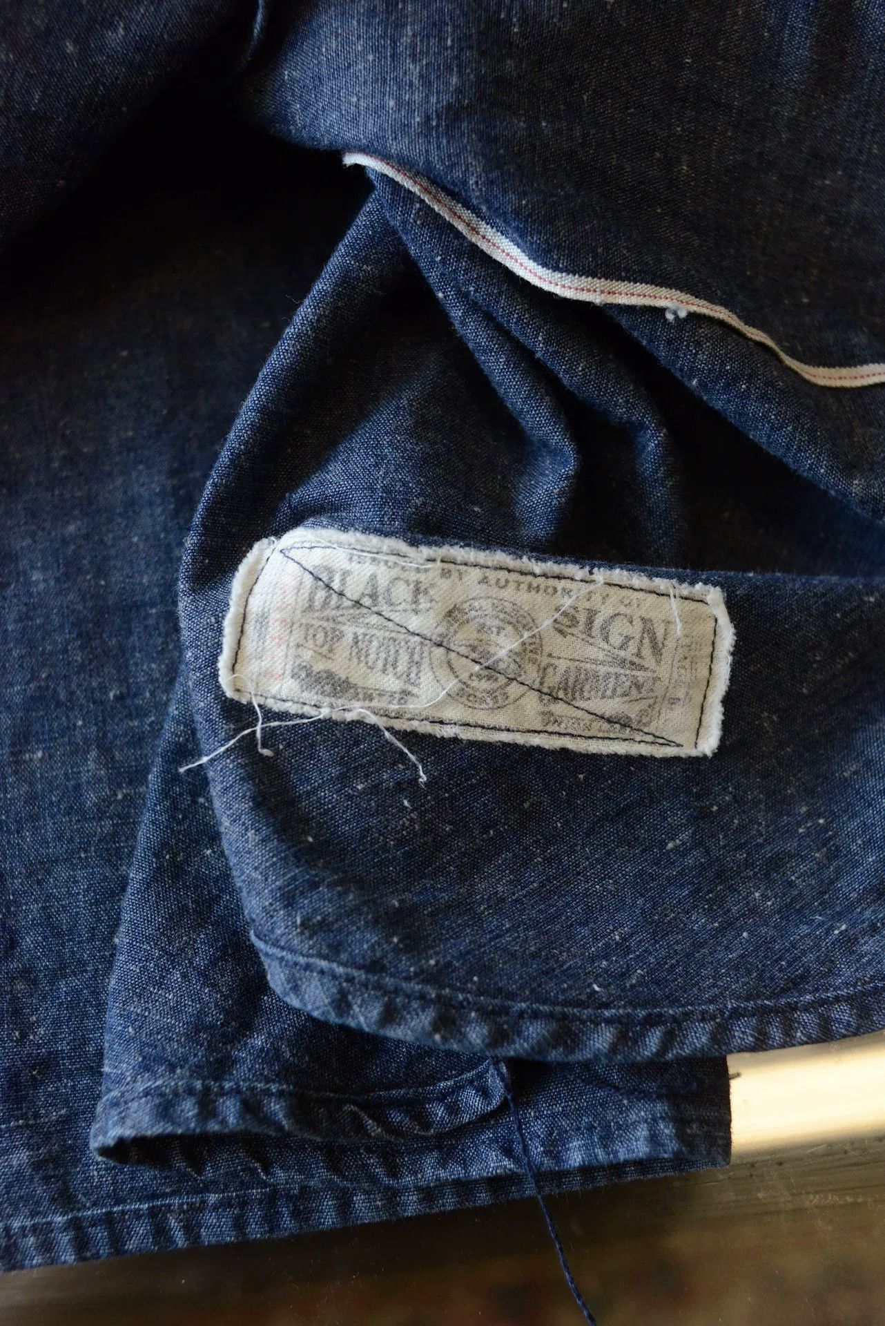 BLACK SIGN Black Sign Made in Japan Denim Shirt Size US M / EU 48-50 / 2 - 9 Thumbnail