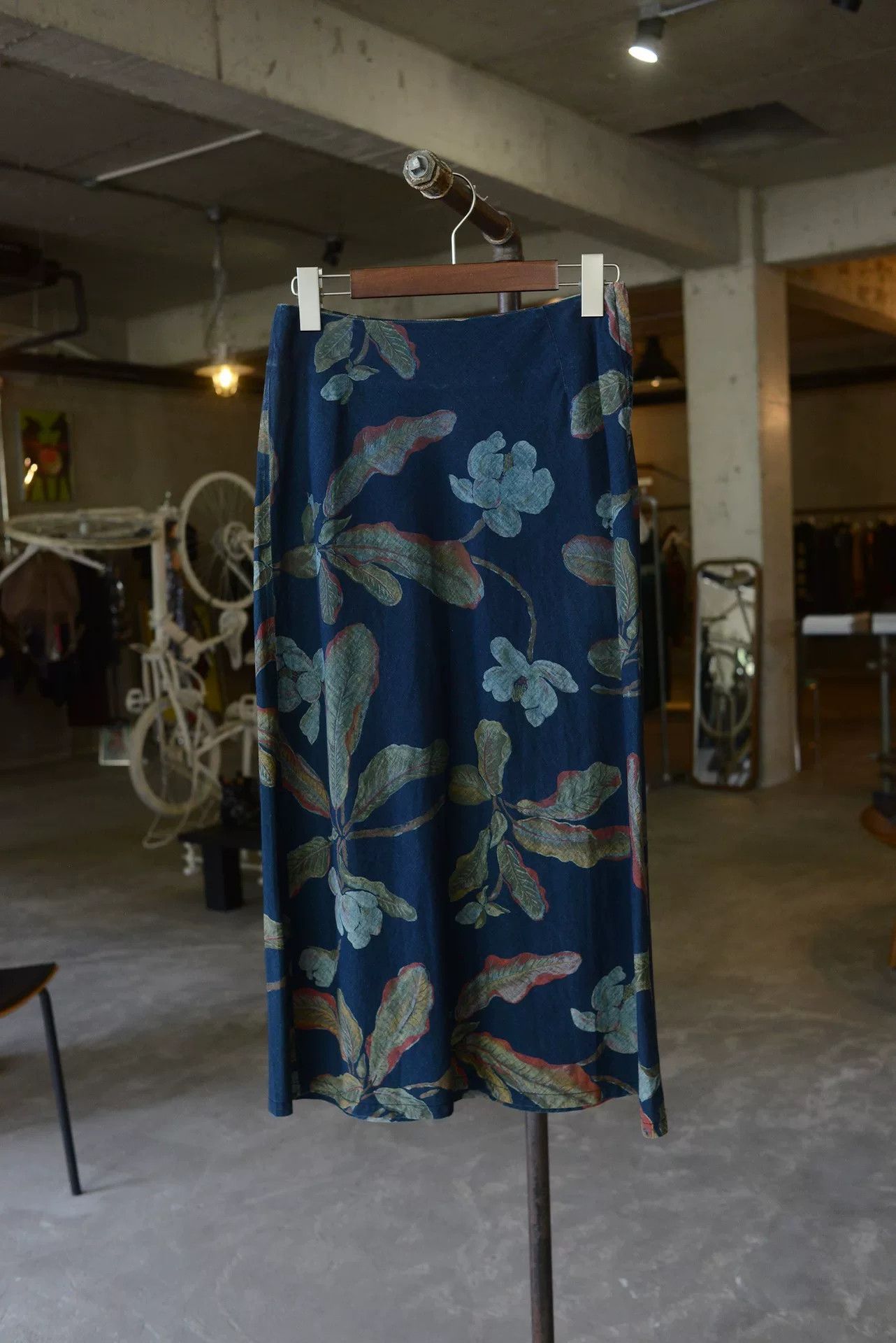 45rpm 45r Indigo Floral A-Line Skirt Size 34" / US 12 / IT 48 - 5 Thumbnail
