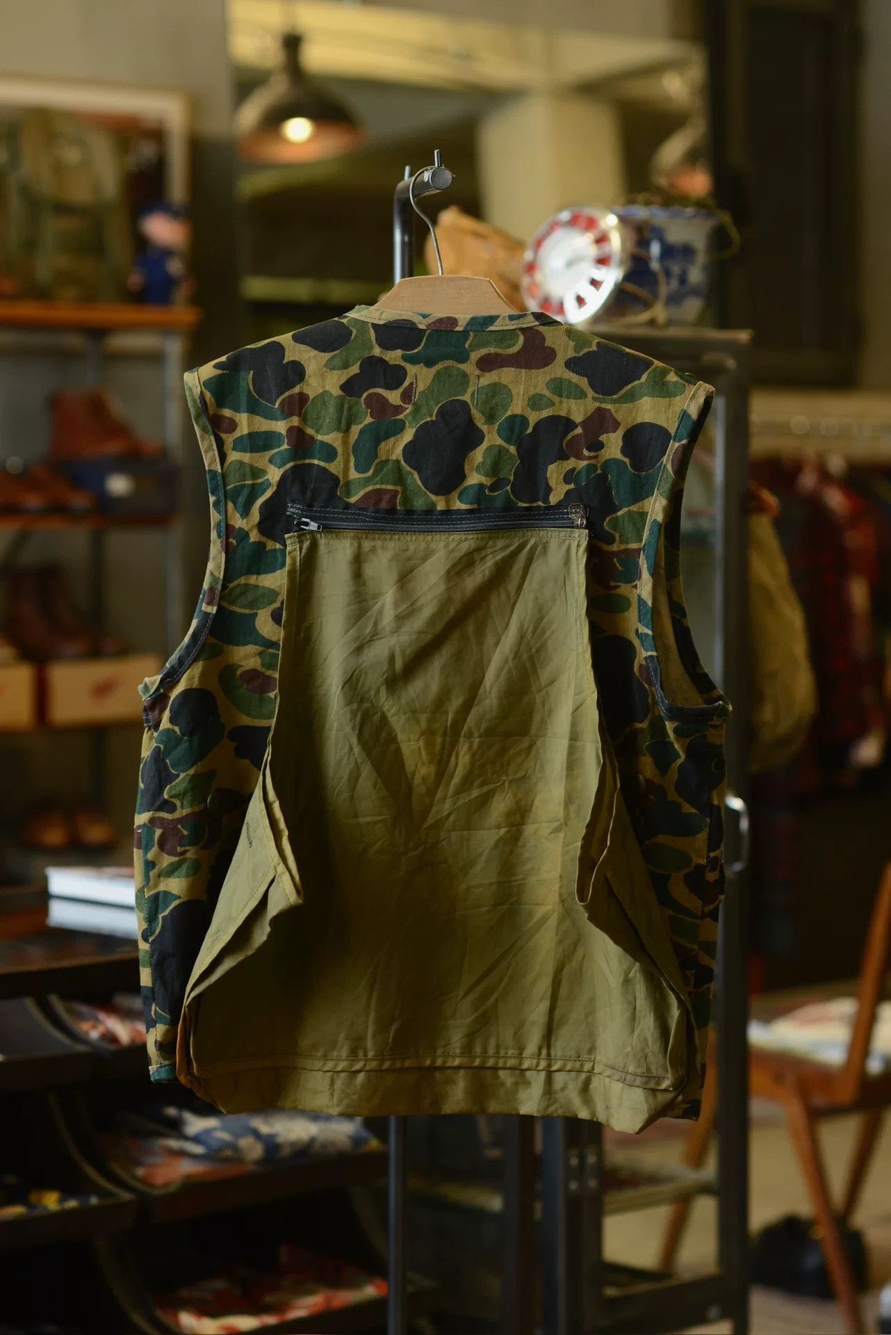 SafTbak 1970s Duck Hunting Camo Vest Size US M / EU 48-50 / 2 - 8 Thumbnail