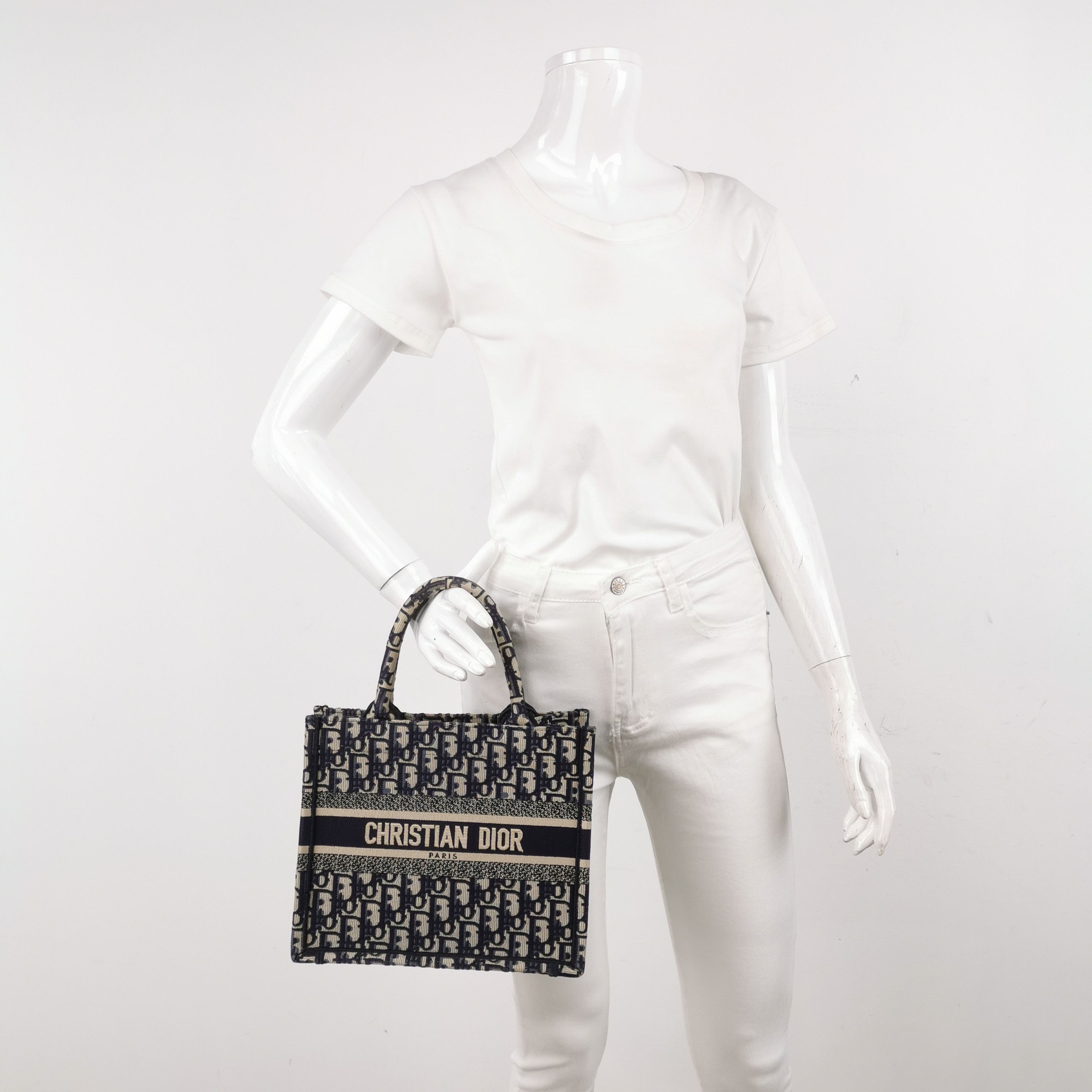 Dior Dior Women os Tote Bags Size ONE SIZE - 2 Thumbnail