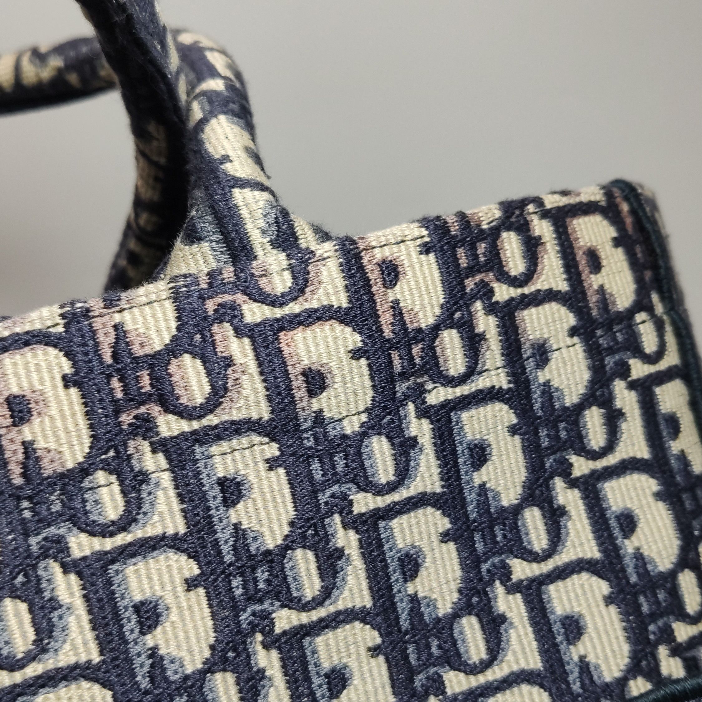 Dior Dior Women os Tote Bags Size ONE SIZE - 17 Thumbnail