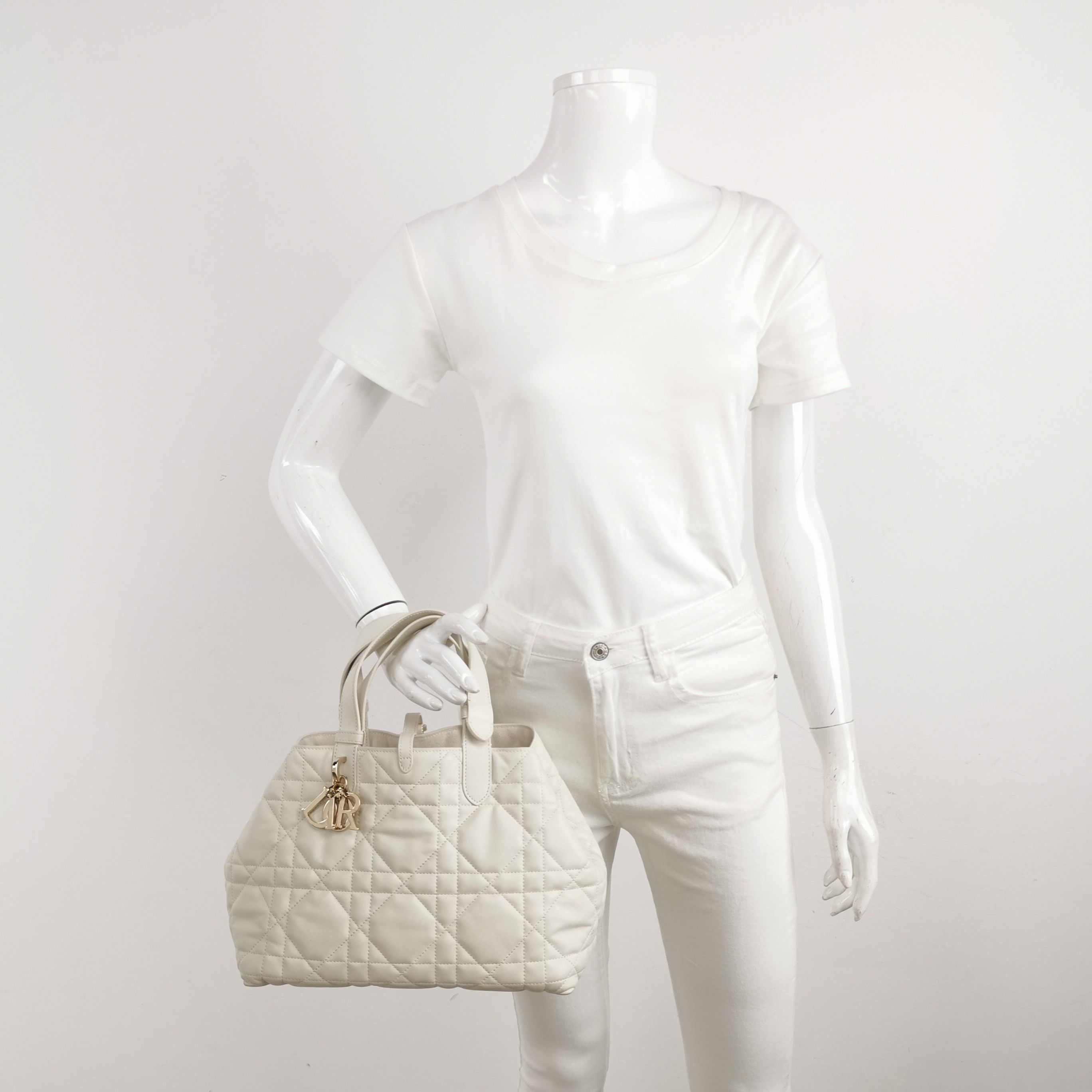 Dior Dior Women os Tote Bags Size ONE SIZE - 2 Thumbnail