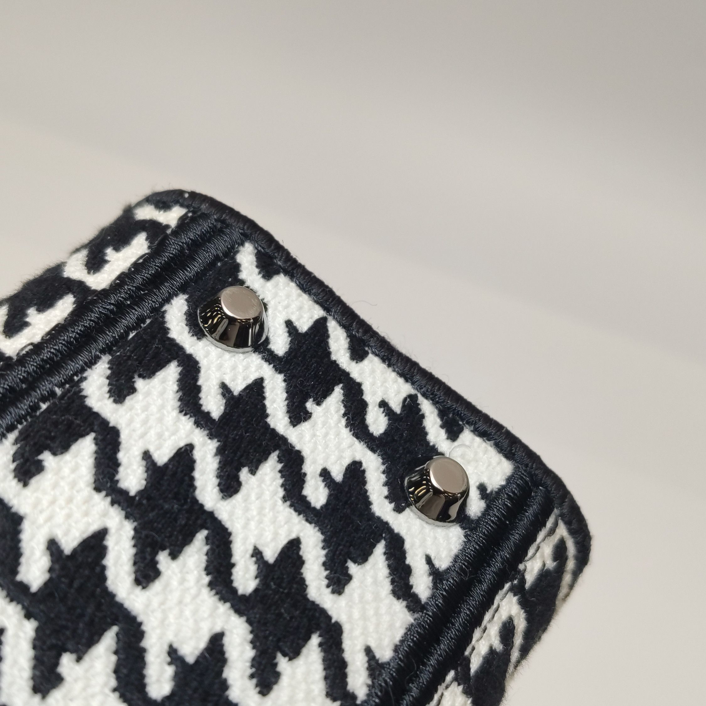 Dior Dior Women os Shoulder Bags Size ONE SIZE - 14 Thumbnail
