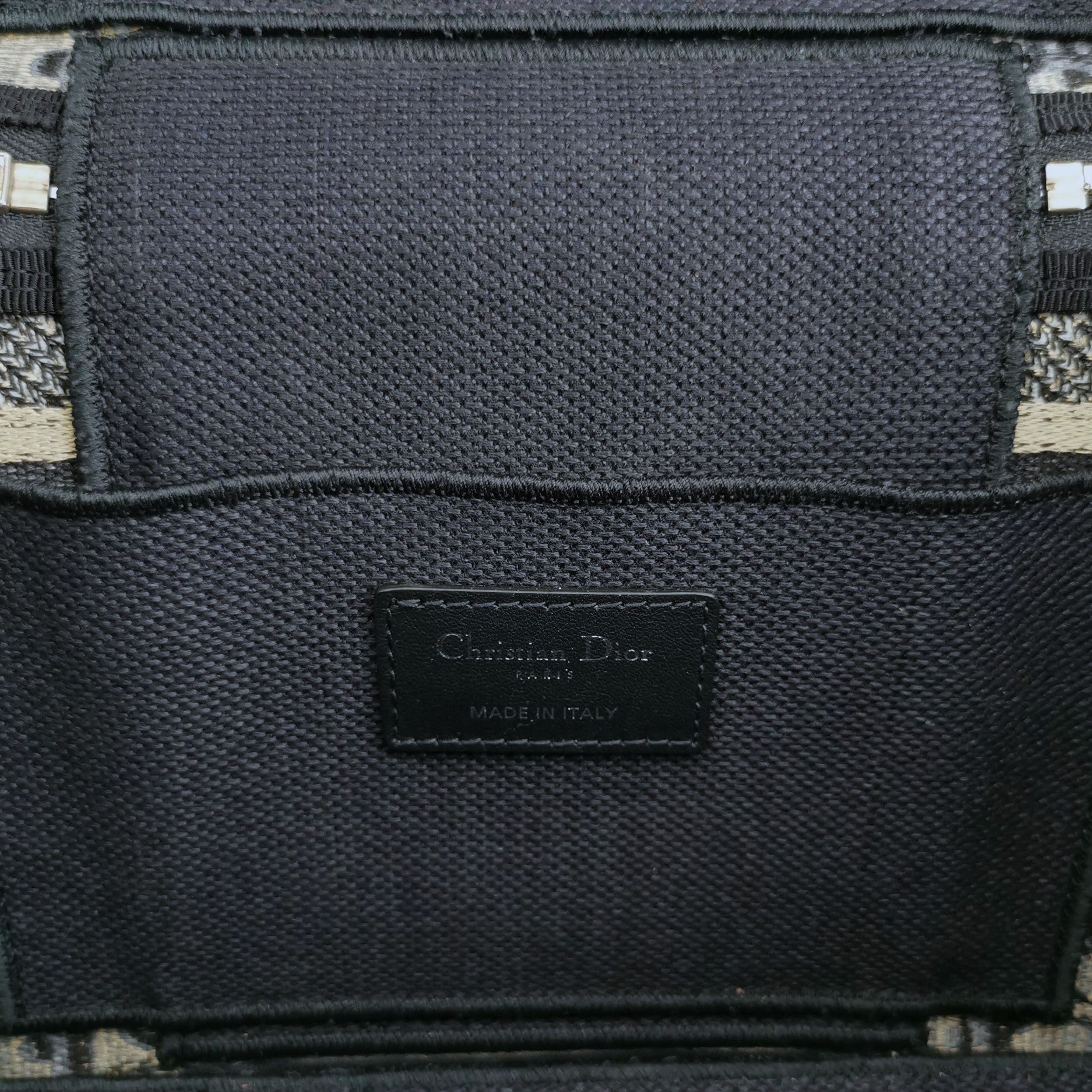 Dior Dior Women os Tote Bags Size ONE SIZE - 8 Thumbnail