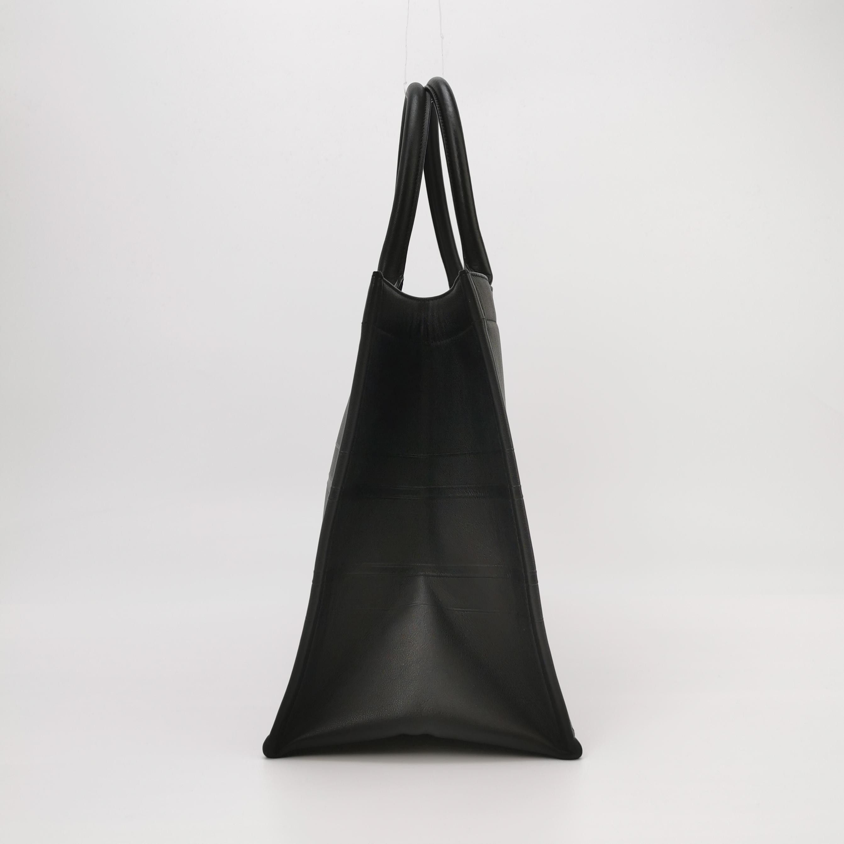 Dior Dior Women os Tote Bags Size ONE SIZE - 4 Thumbnail