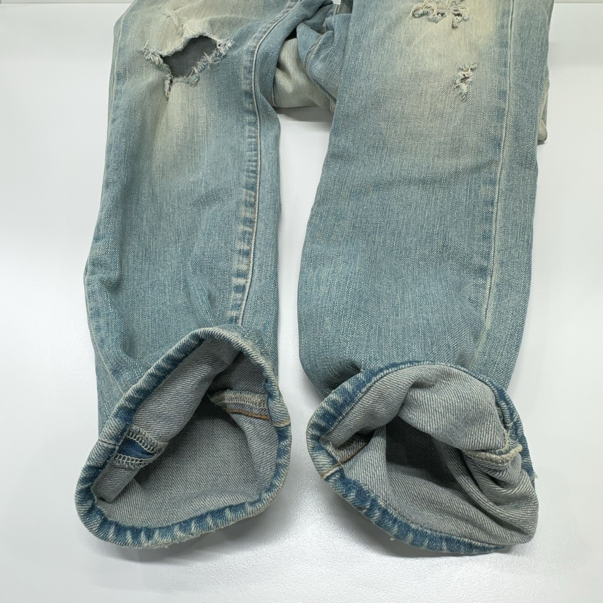 Saint Laurent Paris Saint Laurent Distressed Denim Jeans Size 30 Size US 30 / EU 46 - 9 Thumbnail