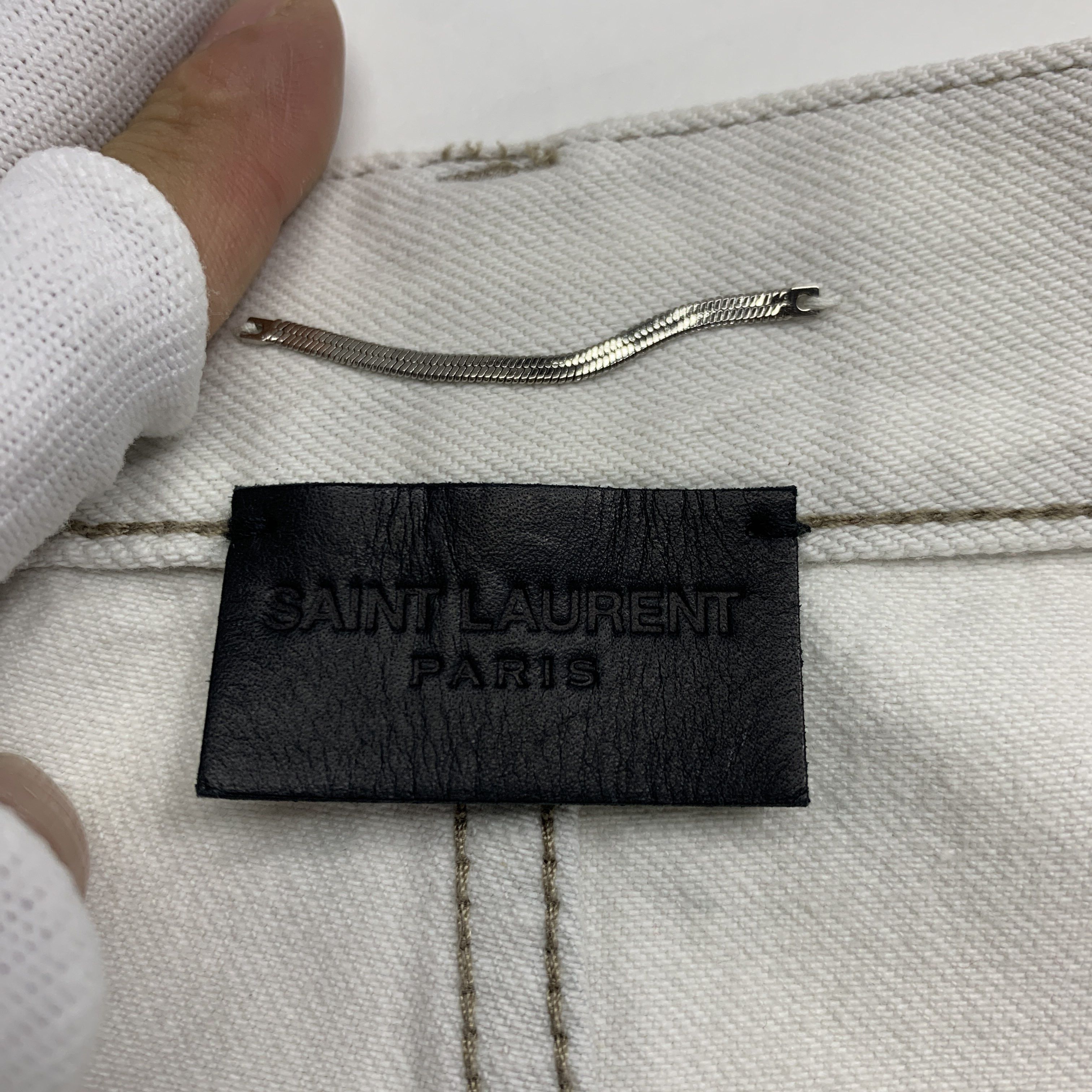 Saint Laurent Paris Saint Laurent Off-White Denim Shorts Size 30 Size US 30 / EU 46 - 3 Thumbnail