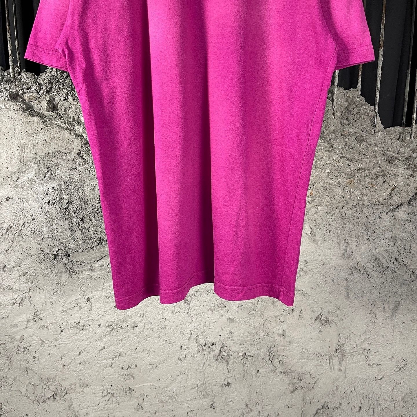 Balenciaga Balenciaga Wavy Logo T-Shirt Size XS Size US XS / EU 42 / 0 - 6 Thumbnail