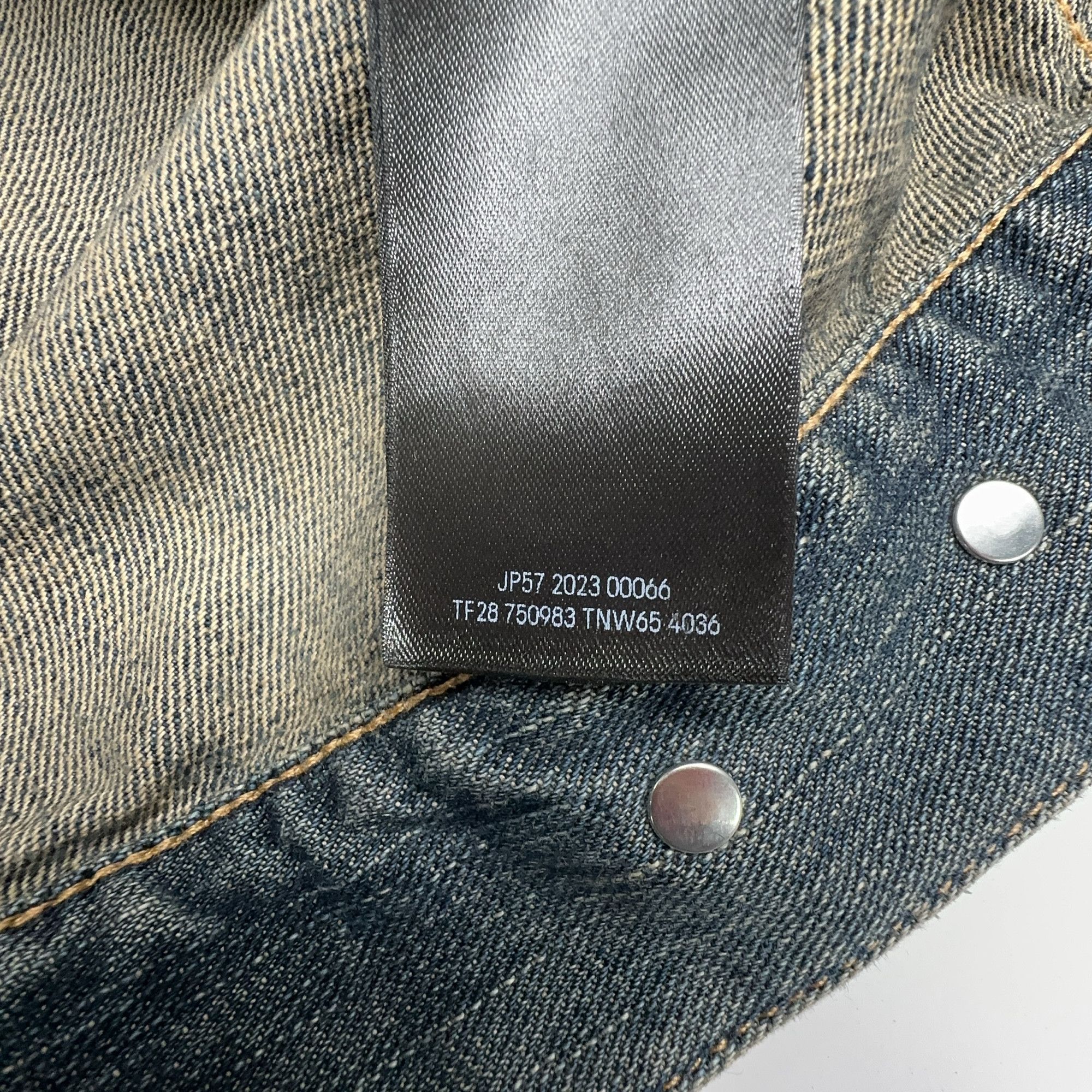 Balenciaga Balenciaga BB Logo Print Denim Jacket Size S Size US S / EU 44-46 / 1 - 3 Thumbnail