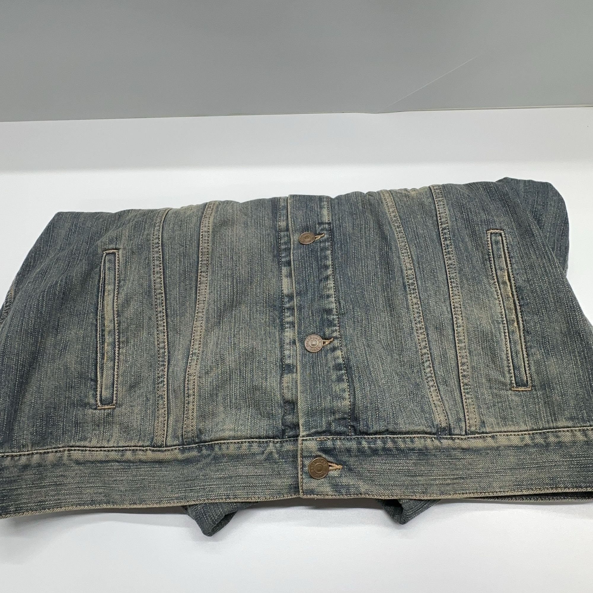 Balenciaga Balenciaga BB Logo Print Denim Jacket Size S Size US S / EU 44-46 / 1 - 10 Thumbnail