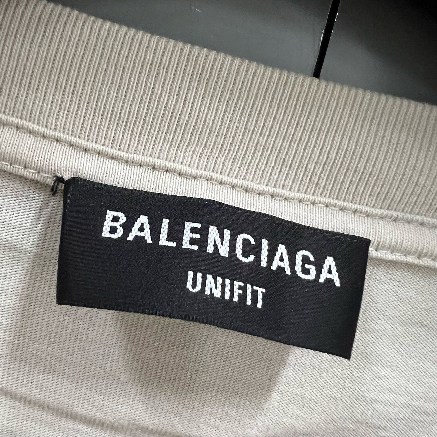 Balenciaga Balenciaga Paris Fashion Week T-Shirt Size S Size US S / EU 44-46 / 1 - 3 Thumbnail