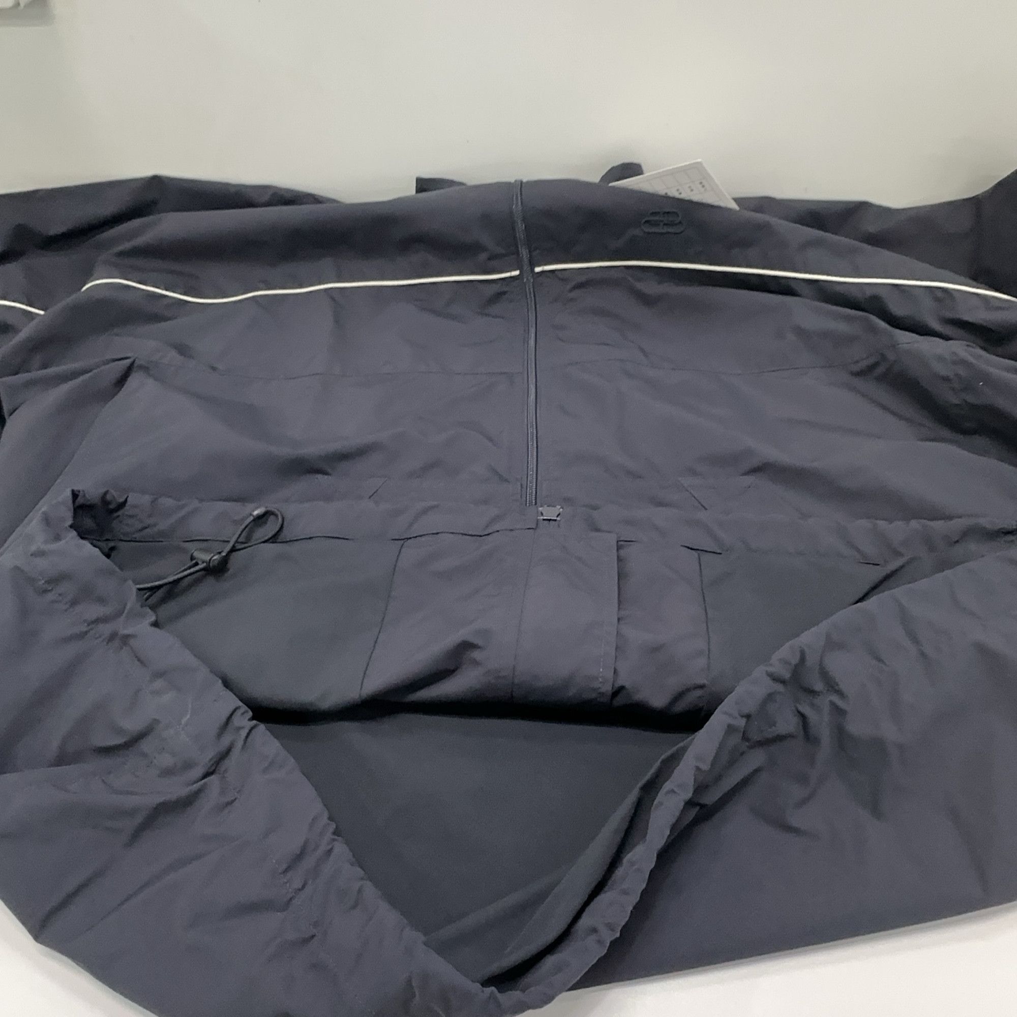Balenciaga Balenciaga Embroidered Logo Nylon Jacket Size M Size US M / EU 48-50 / 2 - 8 Thumbnail