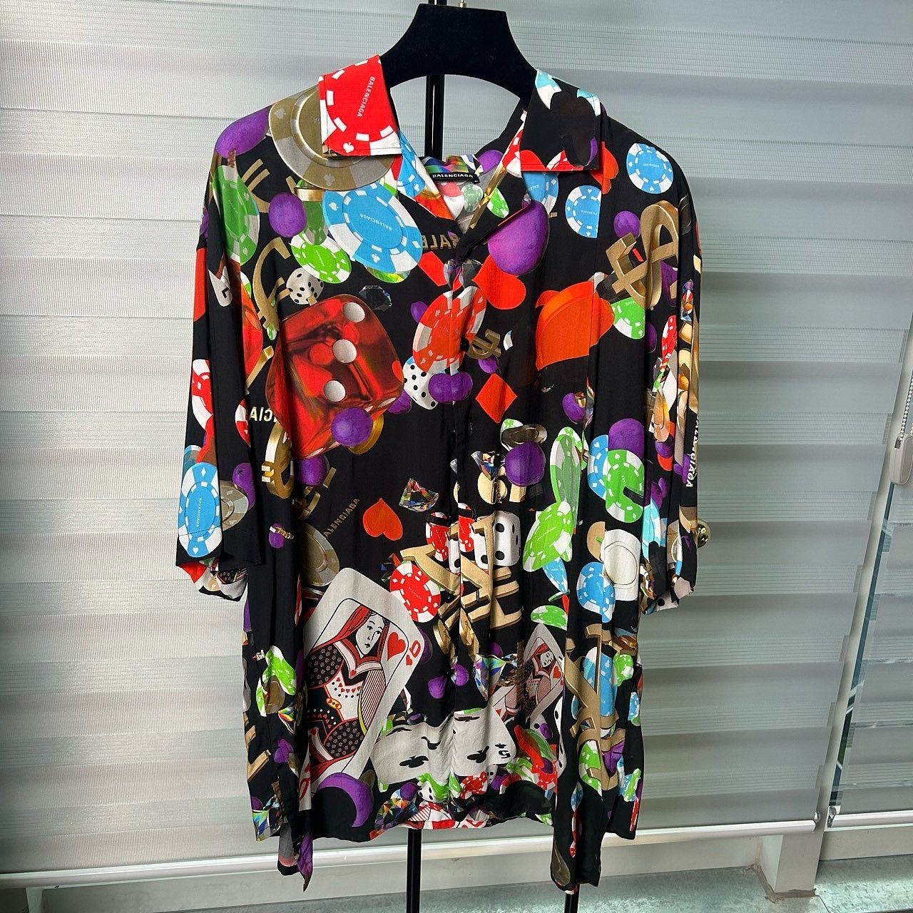 Balenciaga Balenciaga Poker Print Button Up Shirt Size S Size US S / EU 44-46 / 1 - 9 Thumbnail