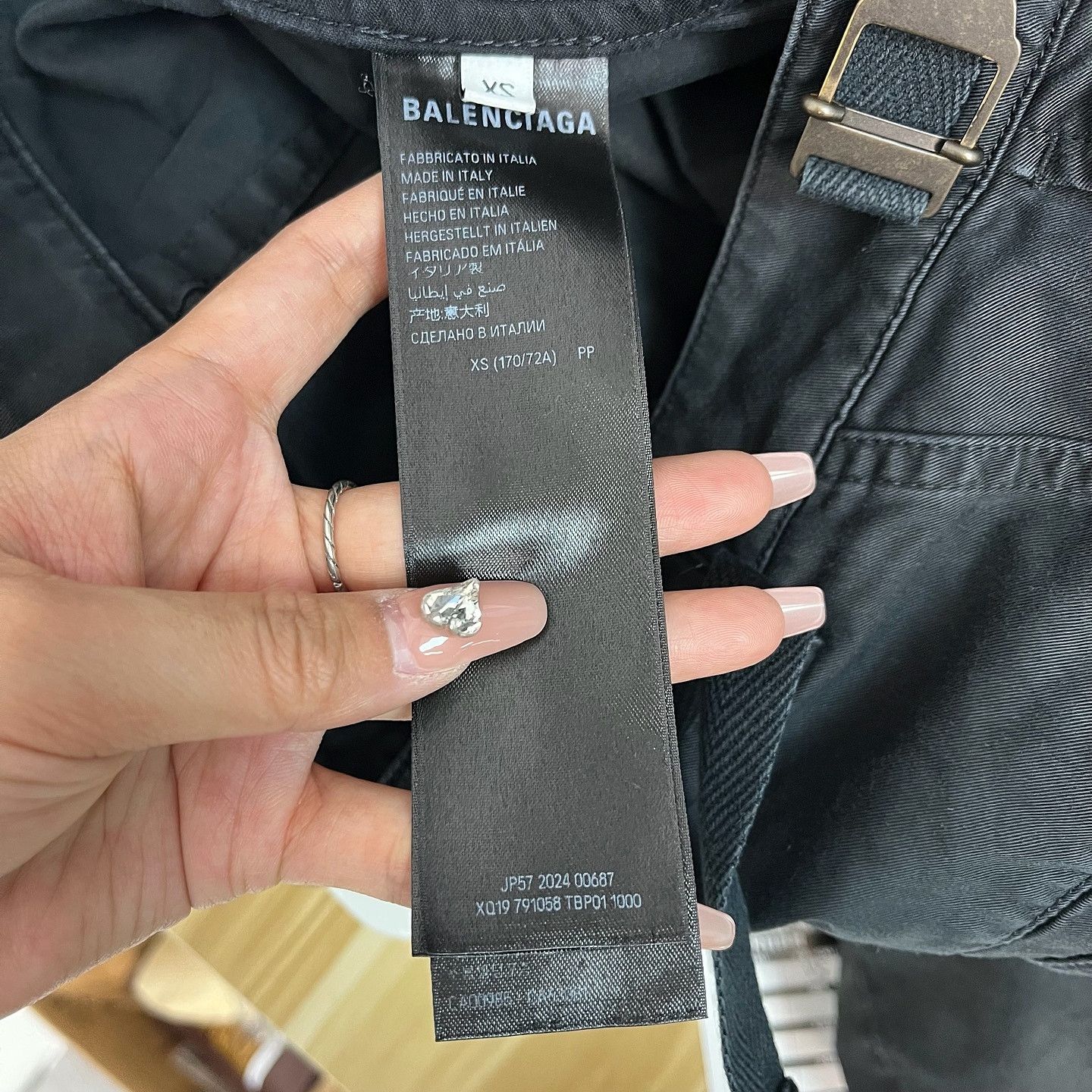 Balenciaga Balenciaga Side Pocket Shorts Size XS Size US 28 / EU 44 - 4 Thumbnail