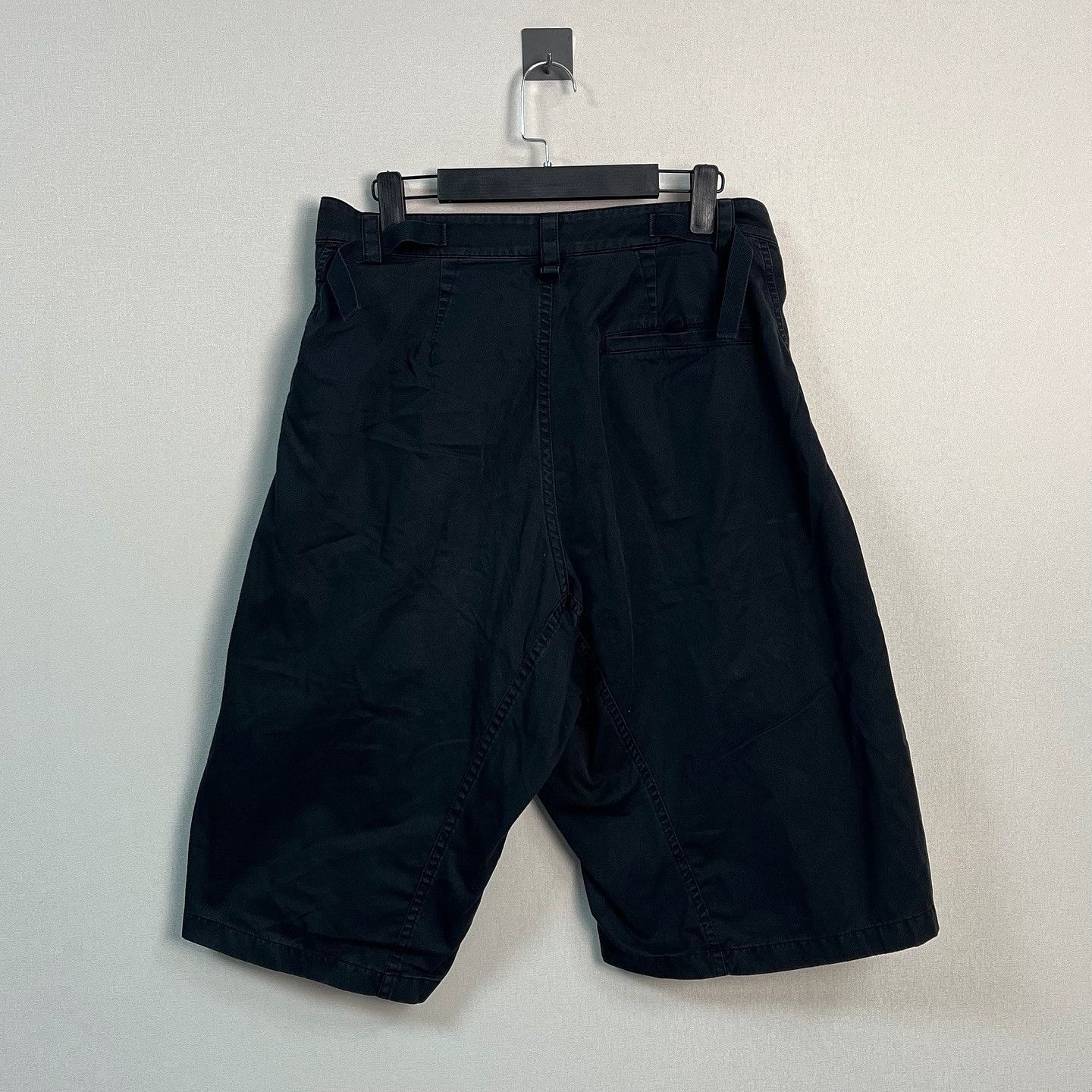 Balenciaga Balenciaga Side Pocket Shorts Size XS Size US 28 / EU 44 - 2 Thumbnail