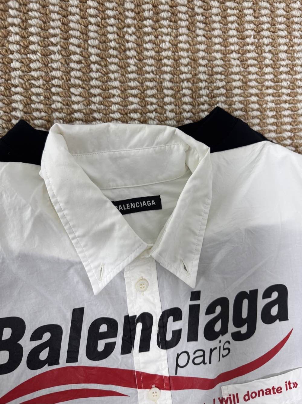 Balenciaga Balenciaga Donate Print Button Up Shirt Size S Size US S / EU 44-46 / 1 - 3 Thumbnail
