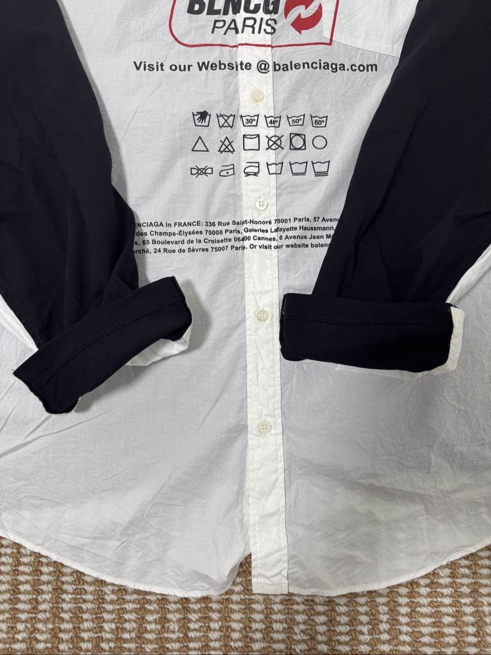 Balenciaga Balenciaga Donate Print Button Up Shirt Size S Size US S / EU 44-46 / 1 - 8 Thumbnail