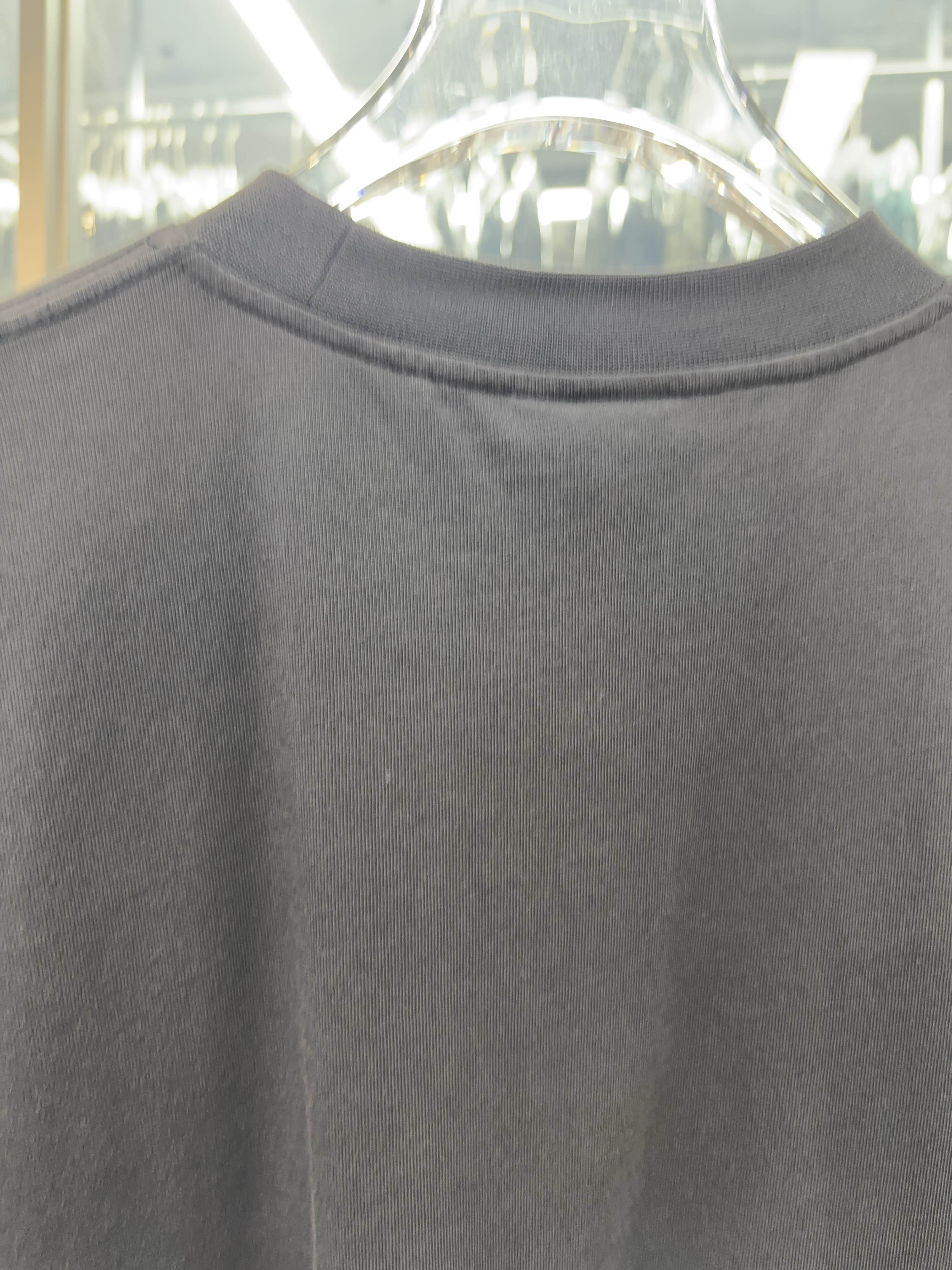Balenciaga Balenciaga Be Kind Logo T-Shirt Size S Size US S / EU 44-46 / 1 - 8 Thumbnail