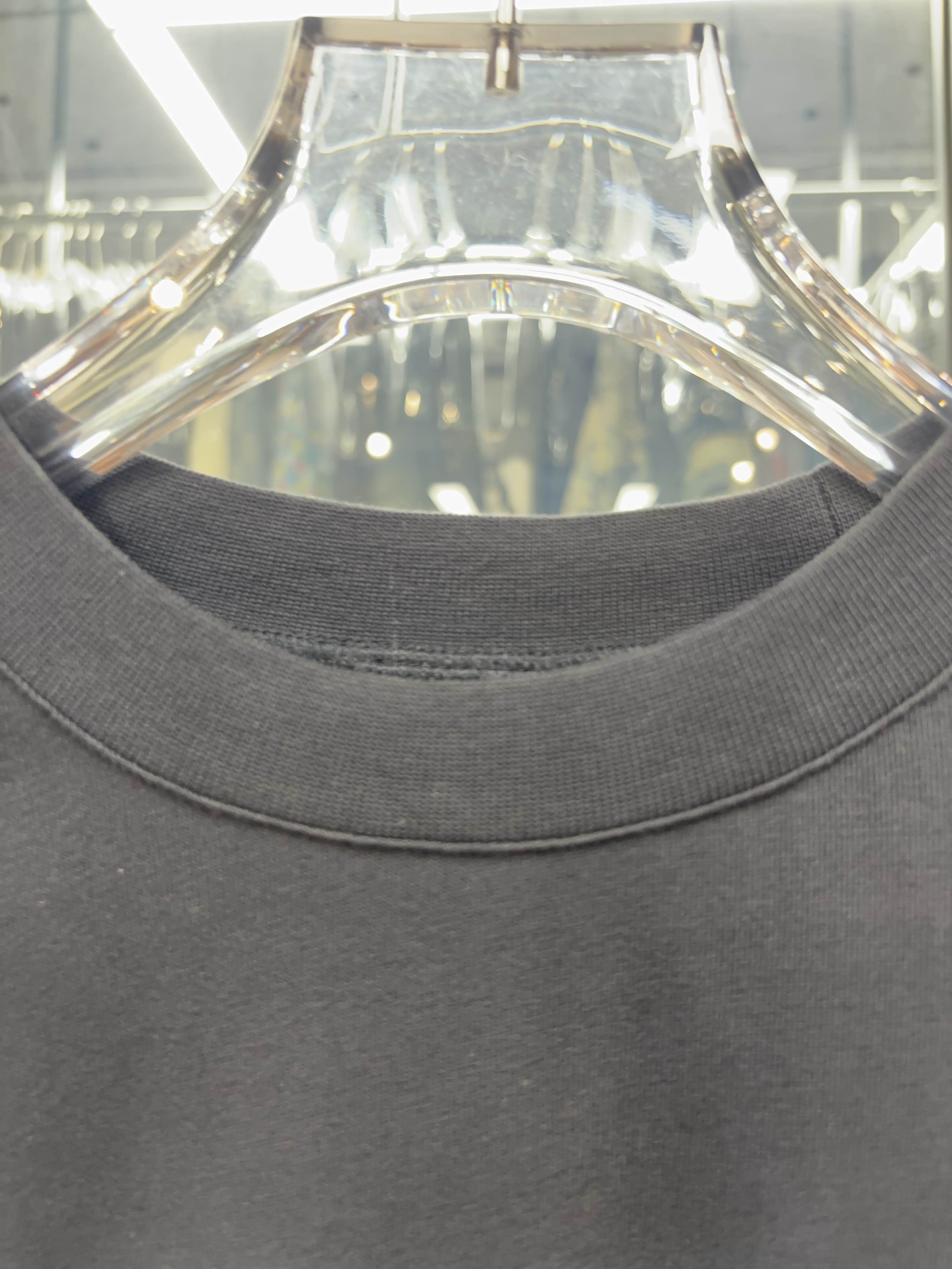 Balenciaga Balenciaga Be Kind Logo T-Shirt Size S Size US S / EU 44-46 / 1 - 7 Thumbnail
