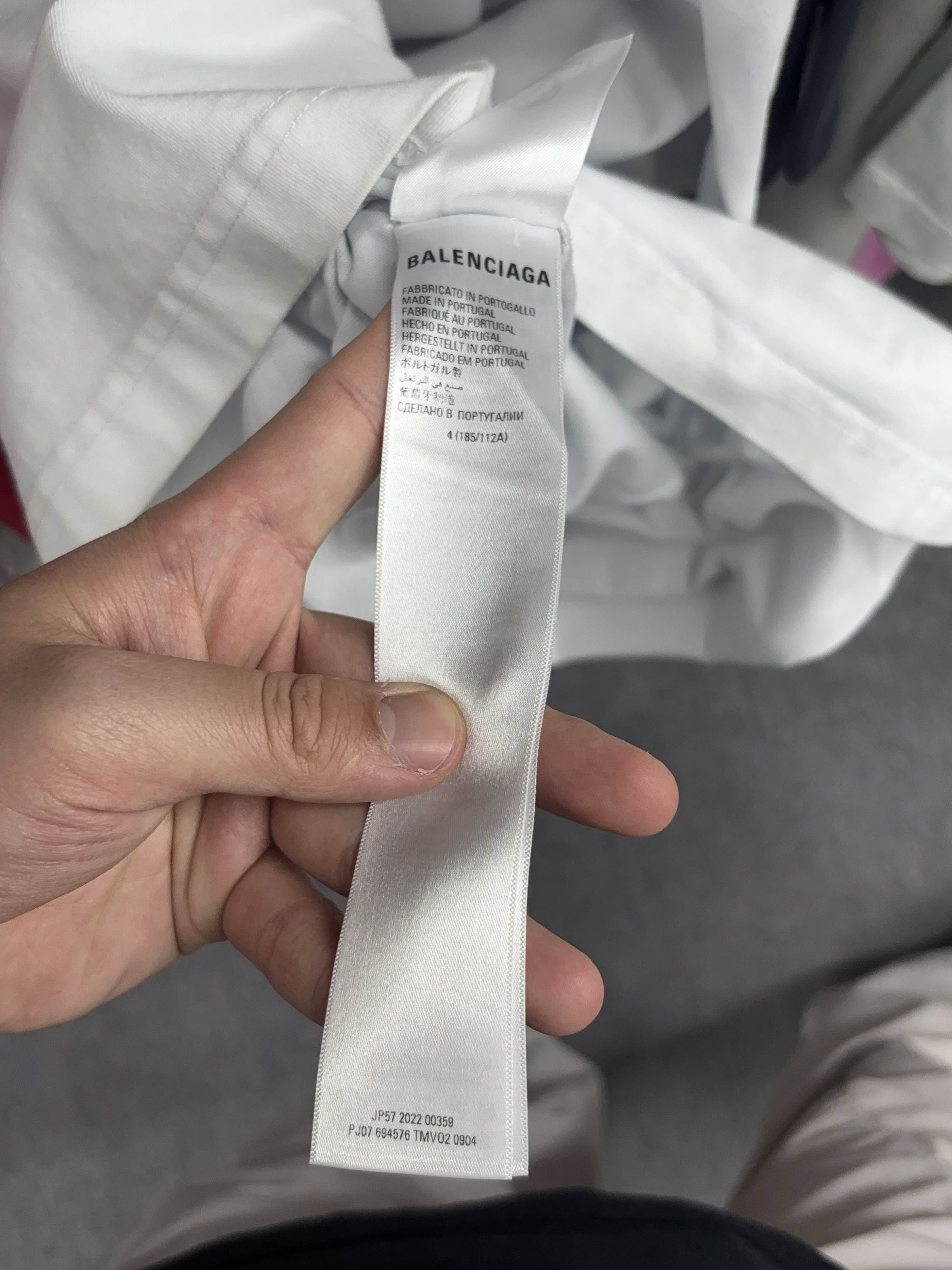 Balenciaga Balenciaga Pride Flag T-Shirt Size XL Size US XL / EU 56 / 4 - 4 Thumbnail