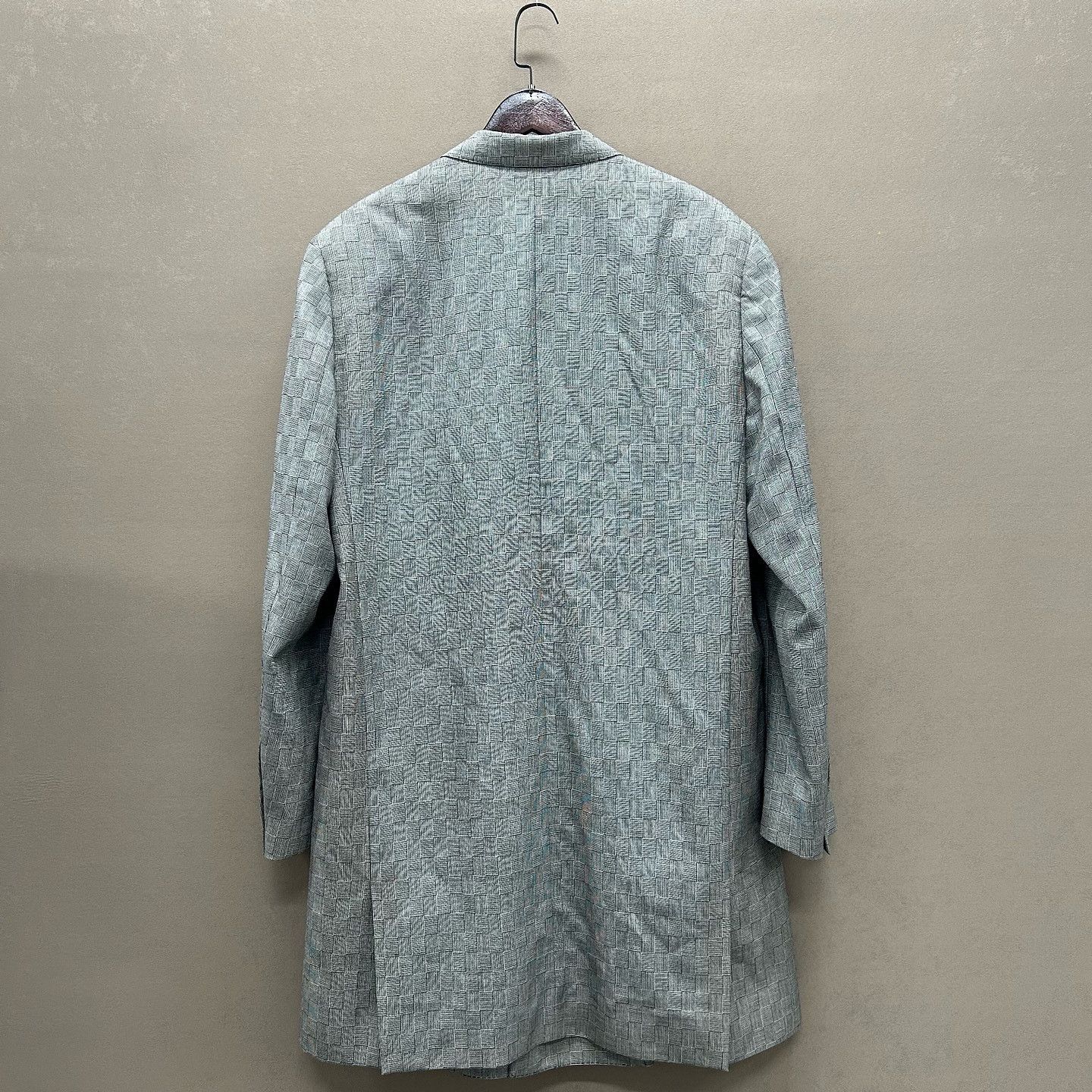 Balenciaga Balenciaga Logo Patch Check Coat Size S Size US S / EU 44-46 / 1 - 2 Thumbnail