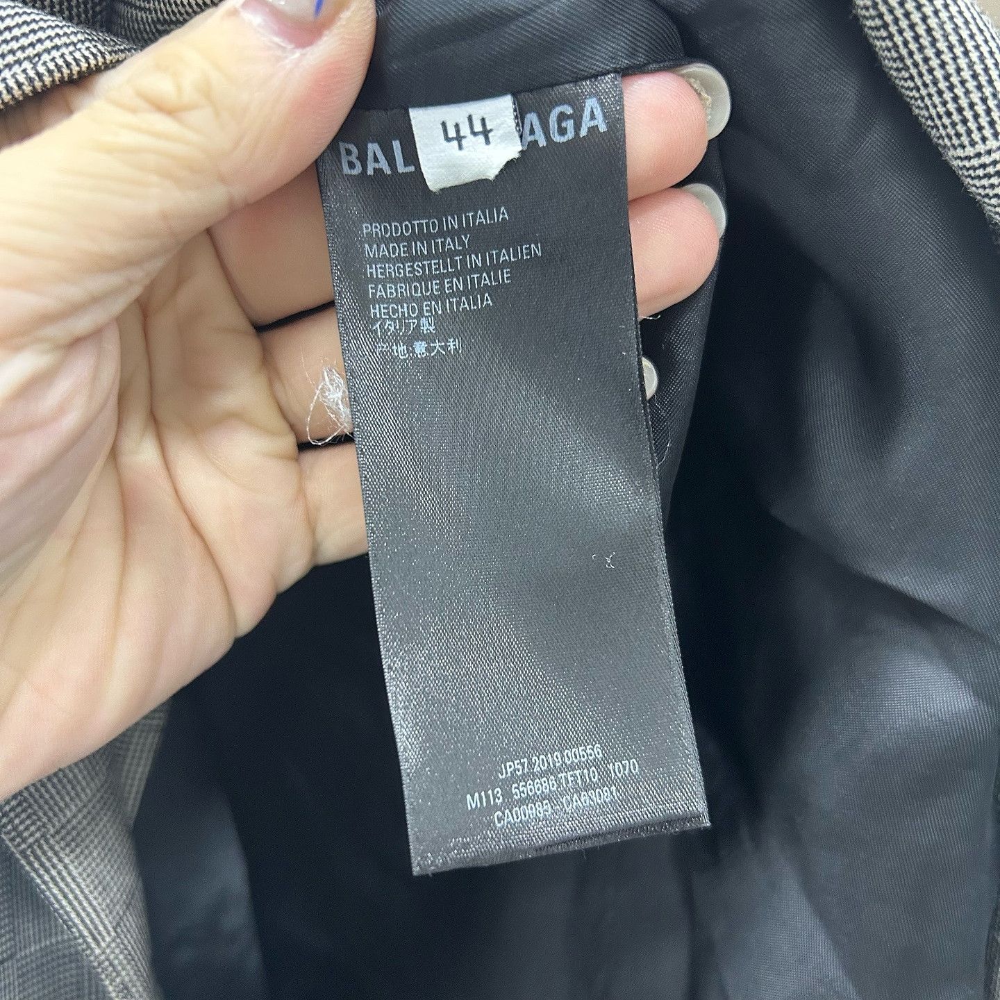 Balenciaga Balenciaga Logo Patch Check Coat Size S Size US S / EU 44-46 / 1 - 4 Thumbnail