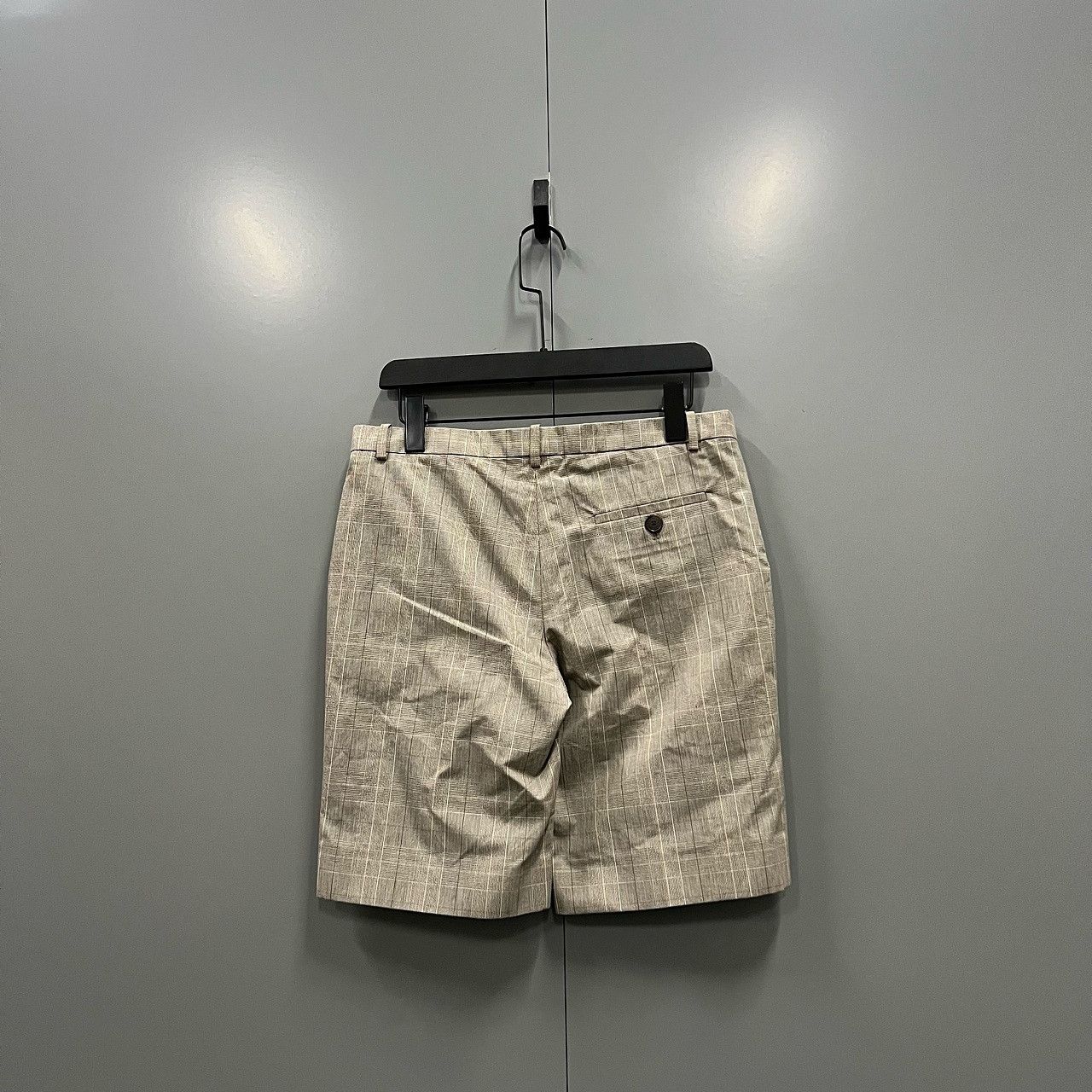 Balenciaga Balenciaga Plaid Shorts Size 36 Size US 36 / EU 52 - 2 Thumbnail