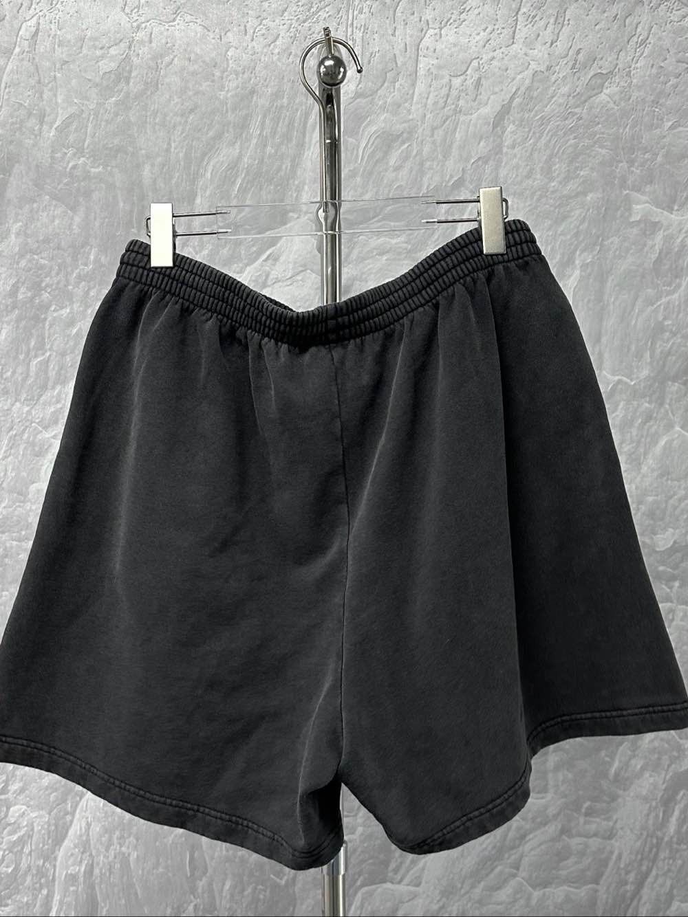 Balenciaga Balenciaga x PUMA Embroidered Logo Shorts Size M Size US 32 / EU 48 - 2 Thumbnail