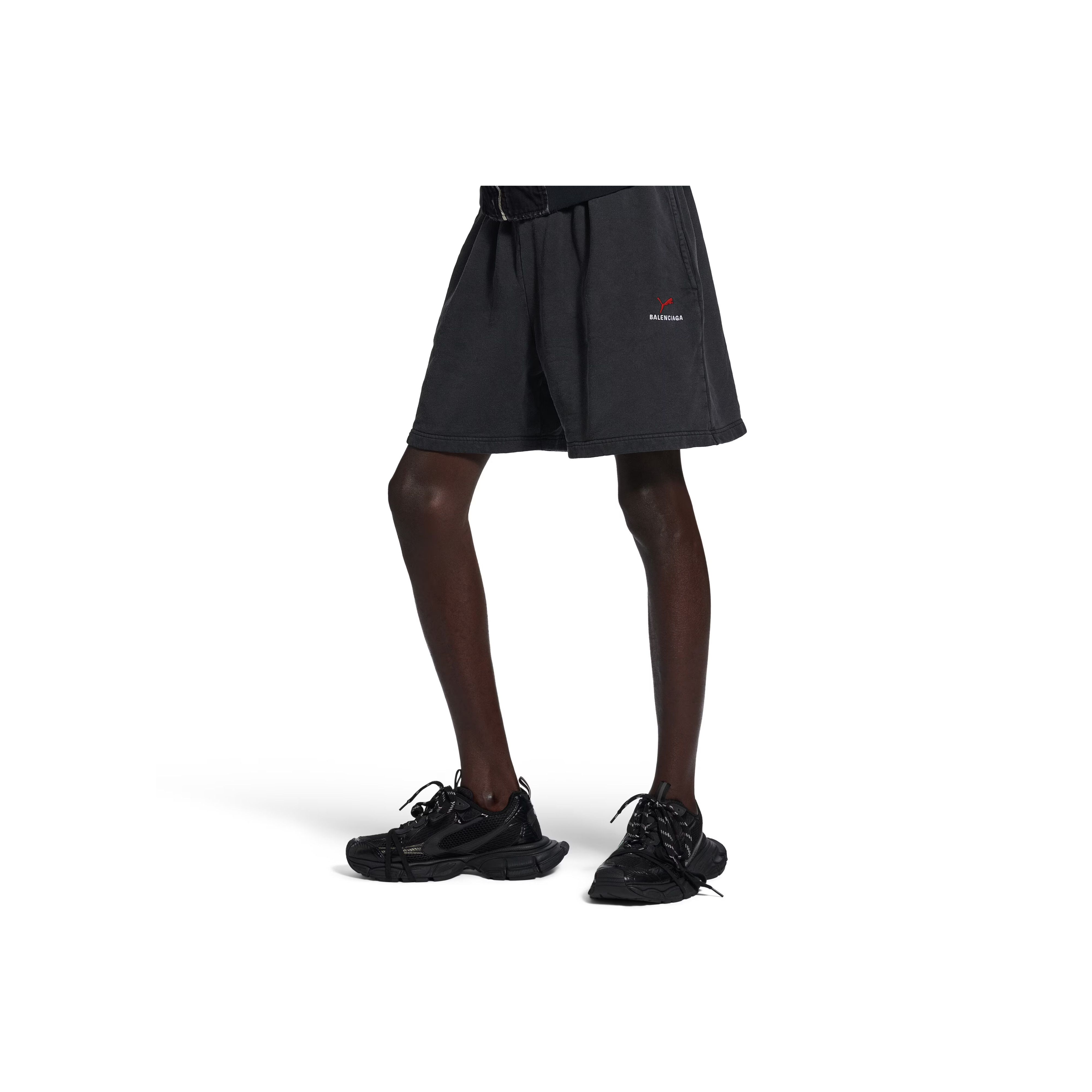 Balenciaga Balenciaga x PUMA Embroidered Logo Shorts Size M Size US 32 / EU 48 - 12 Thumbnail